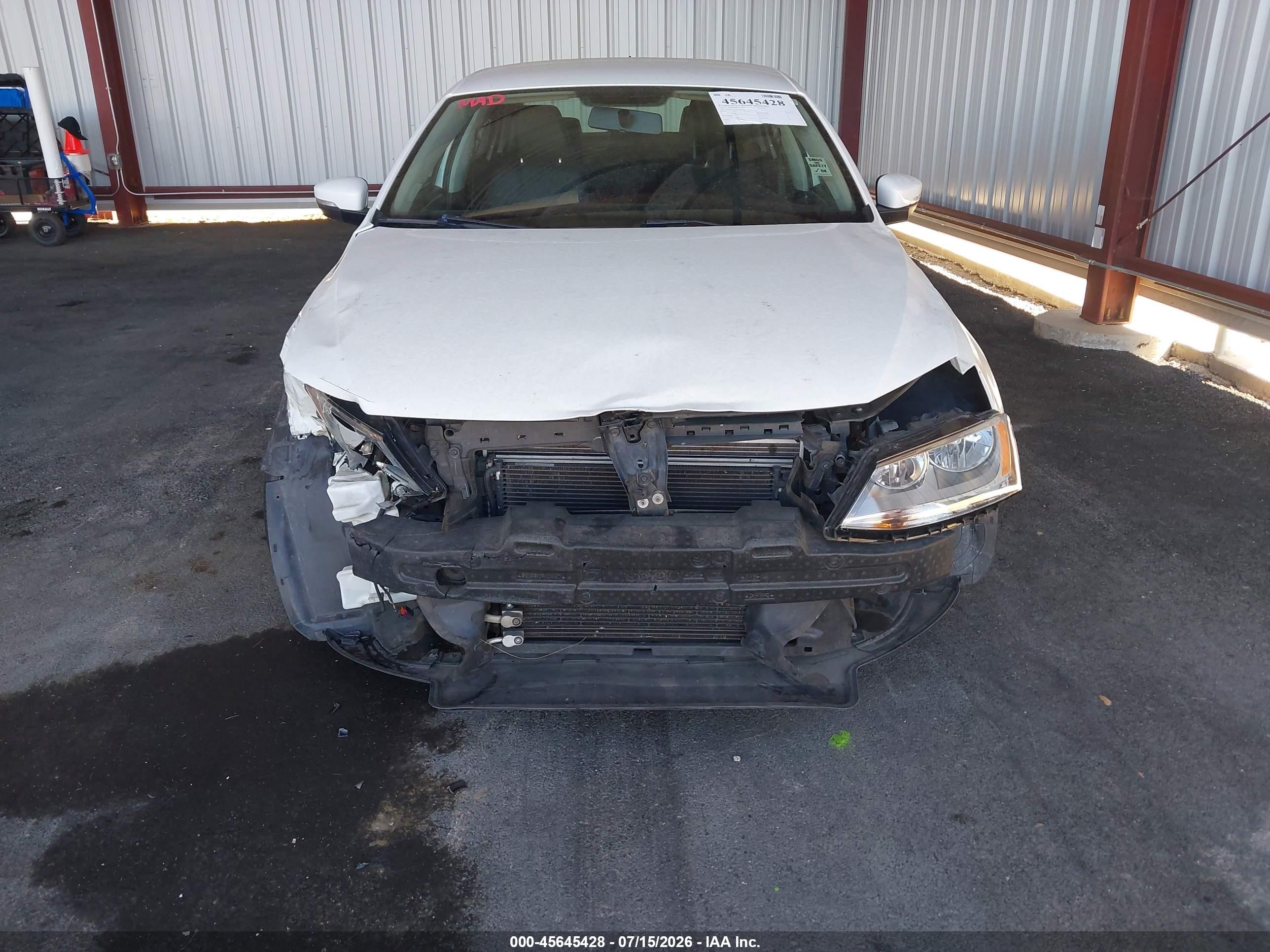 2014 Volkswagen Jetta 1.8t Se Белый vin: 3VWD17AJXEM420459
