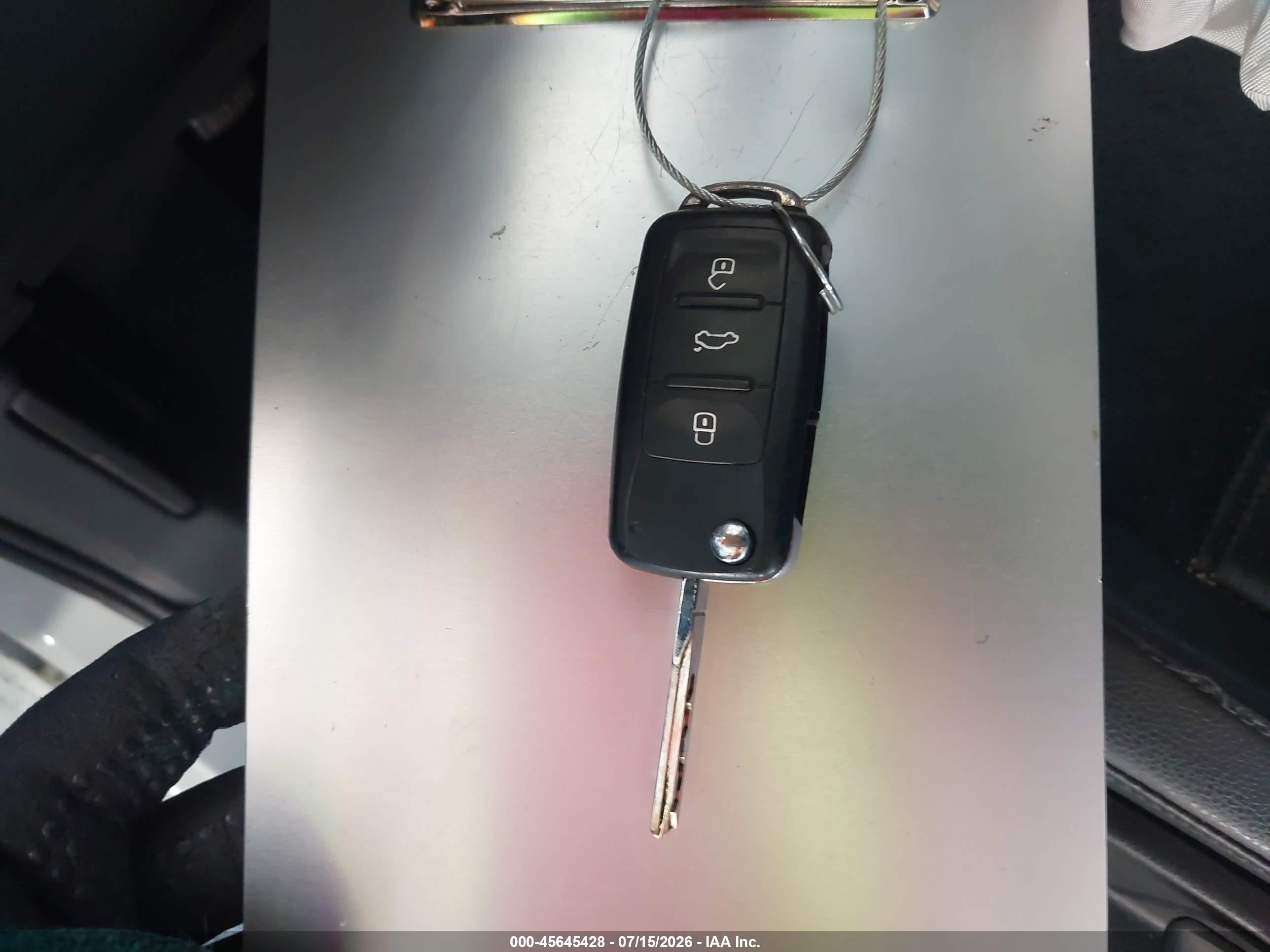 2014 Volkswagen Jetta 1.8t Se Белый vin: 3VWD17AJXEM420459