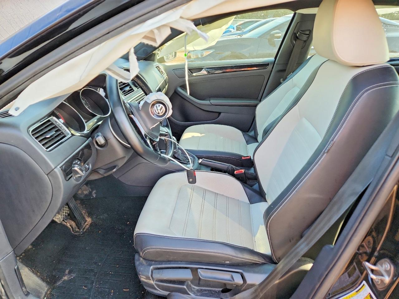 2015 Volkswagen Jetta Se Черный vin: 3VWD17AJXFM221591