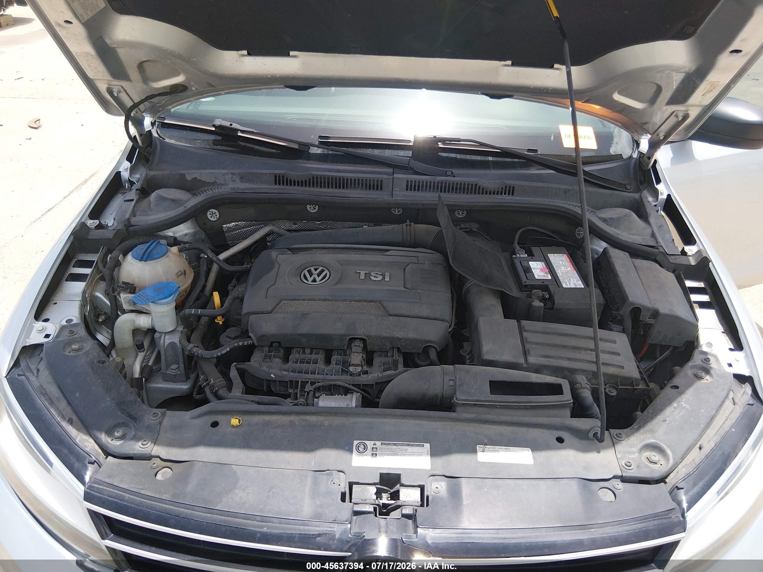 2015 Volkswagen Jetta 1.8t Se Silver vin: 3VWD17AJXFM233661
