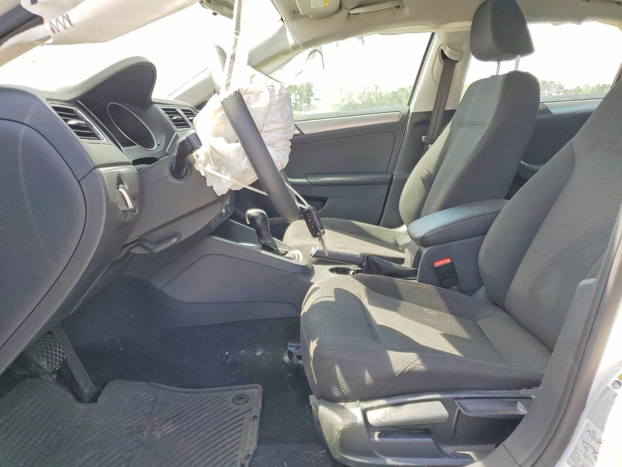2015 Volkswagen Jetta Se White vin: 3VWD17AJXFM238181
