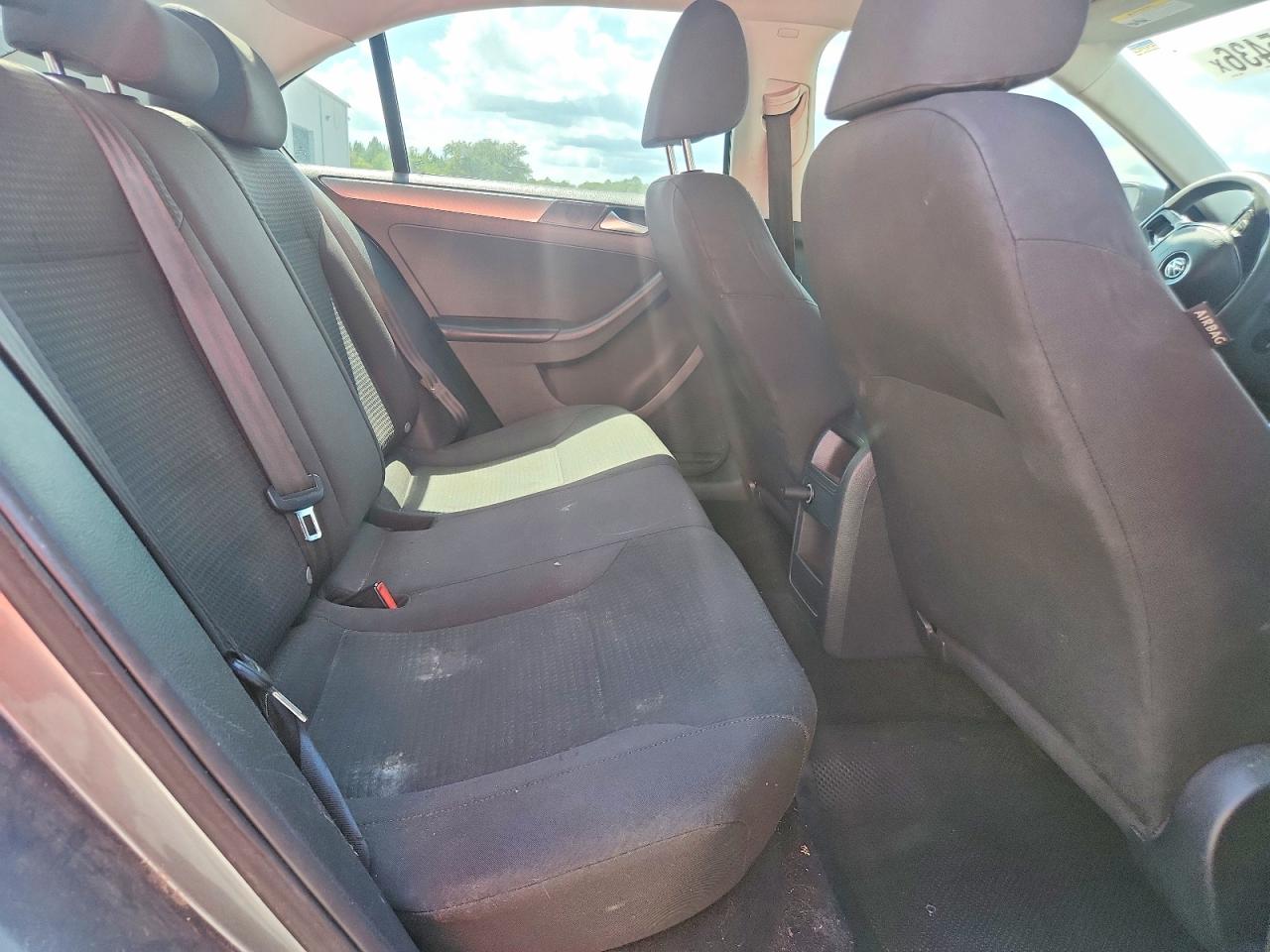 2015 Volkswagen Jetta Se Gray vin: 3VWD17AJXFM251111