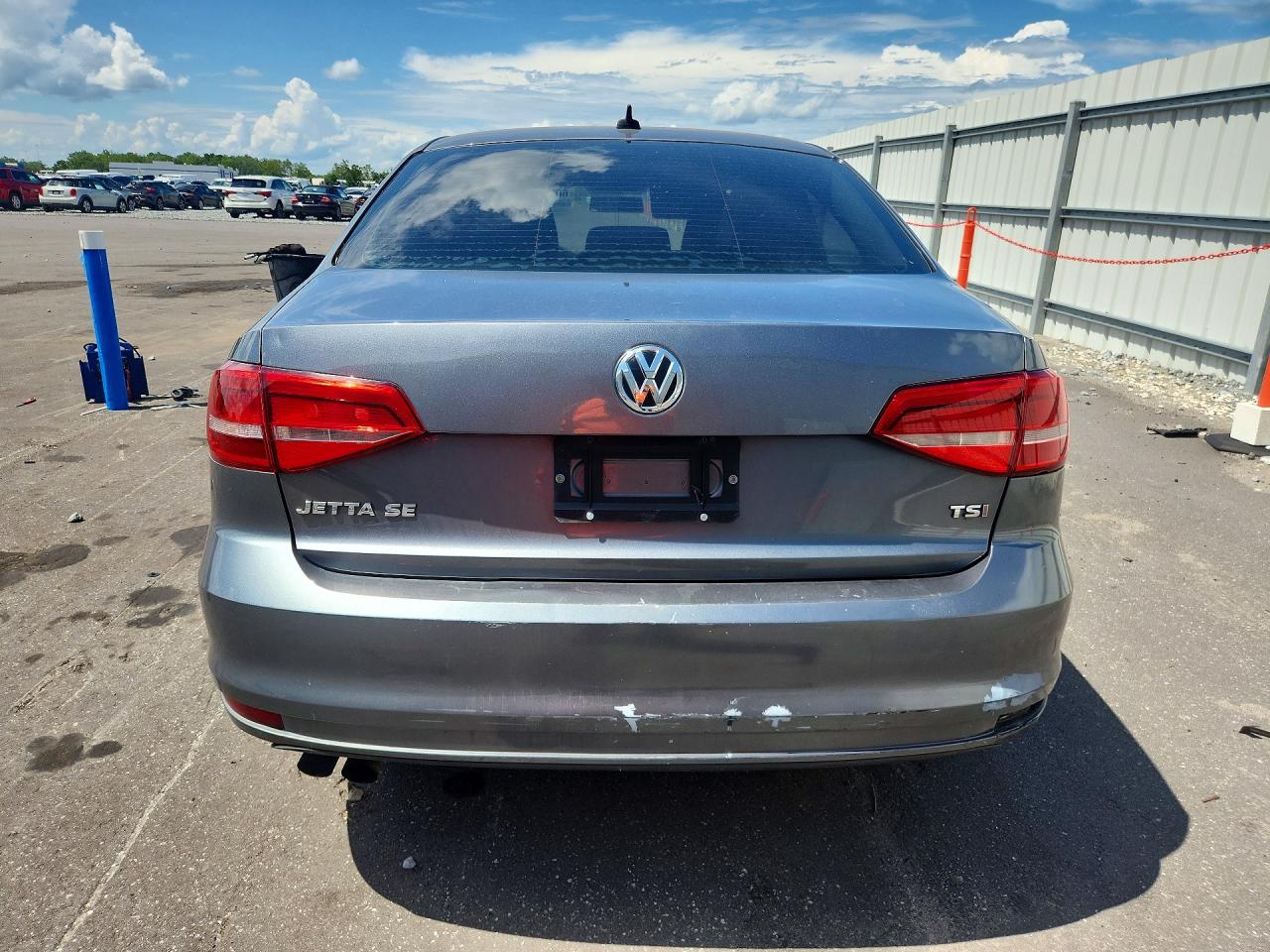 2015 Volkswagen Jetta Se Gray vin: 3VWD17AJXFM251111