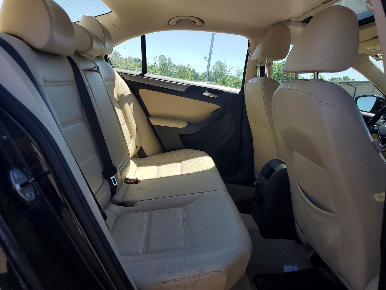 2015 Volkswagen Jetta Se Black vin: 3VWD17AJXFM351404