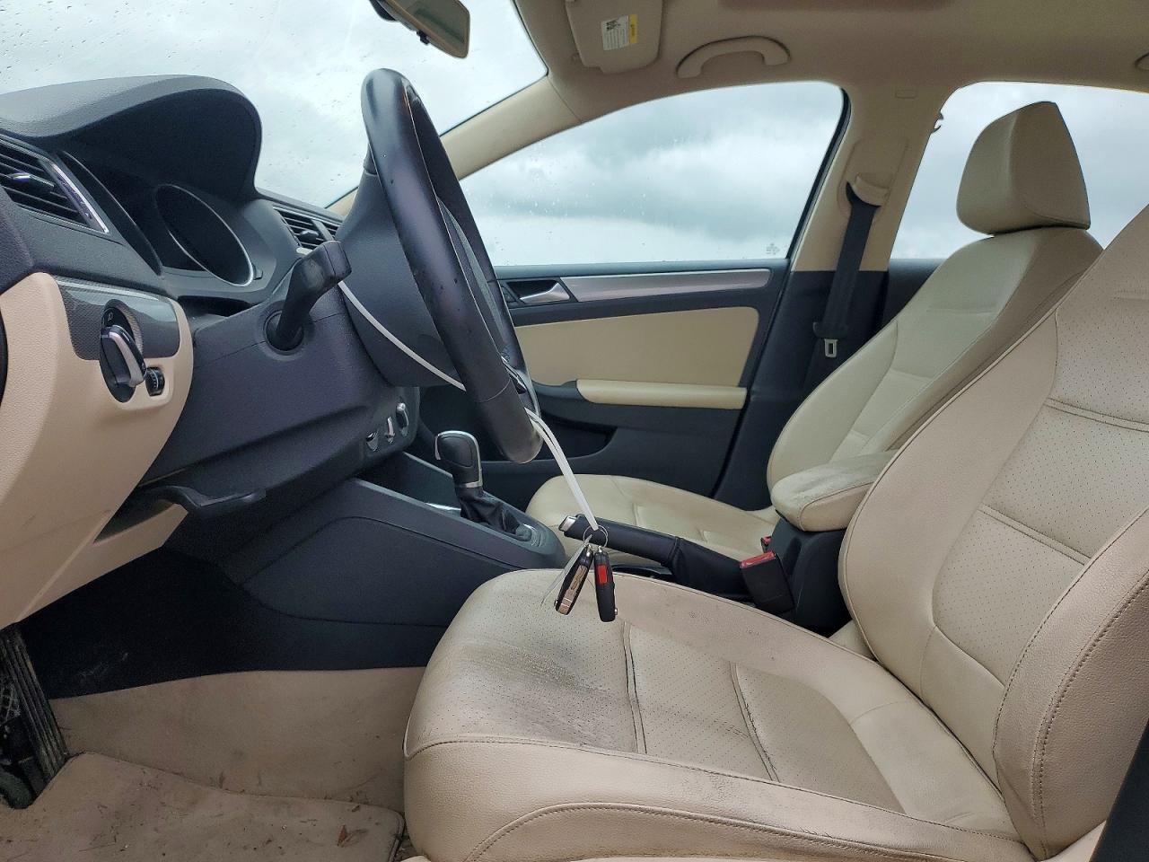 2016 Volkswagen Jetta Se White vin: 3VWD67AJ1GM237536