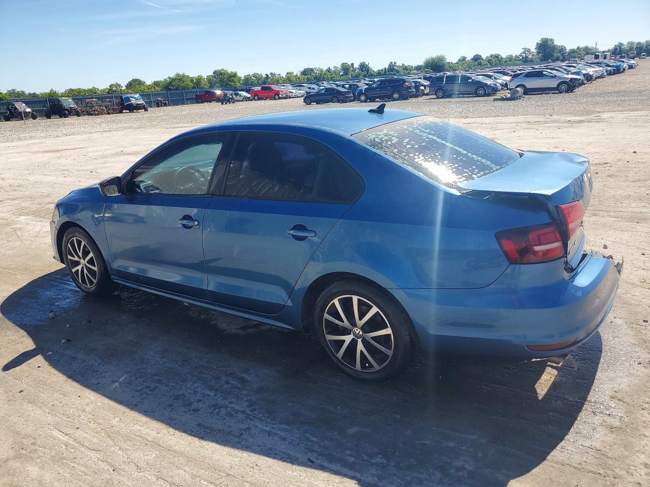 2016 Volkswagen Jetta Se Blue vin: 3VWD67AJ3GM237697