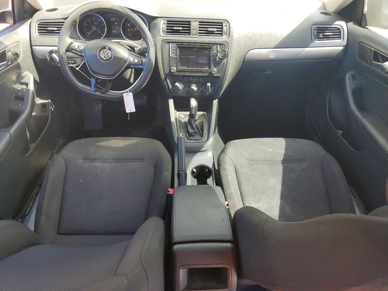 2016 Volkswagen Jetta Se Blue vin: 3VWD67AJ3GM237697