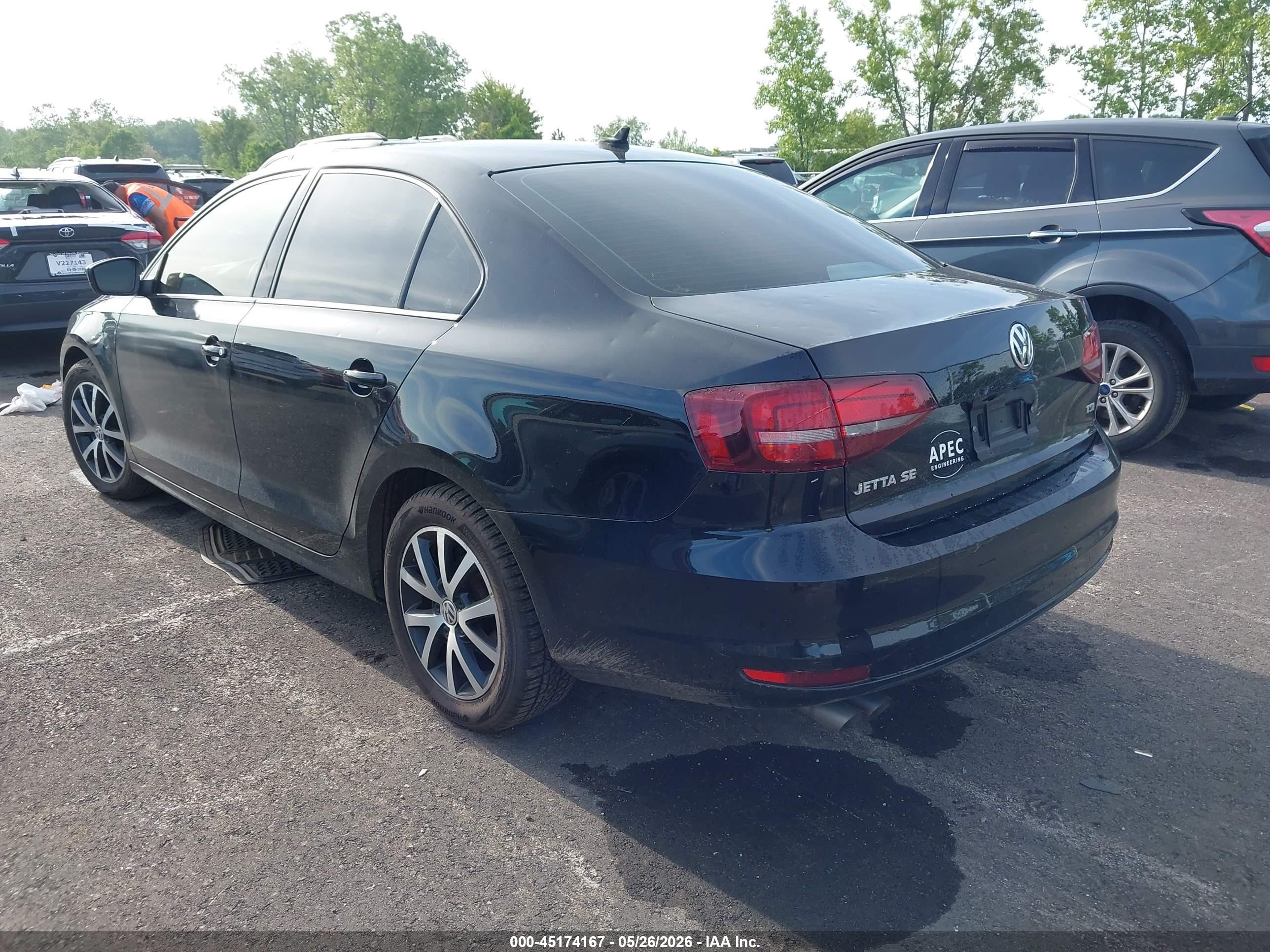 2016 Volkswagen Jetta 1.4t Se Черный vin: 3VWD67AJ8GM390589