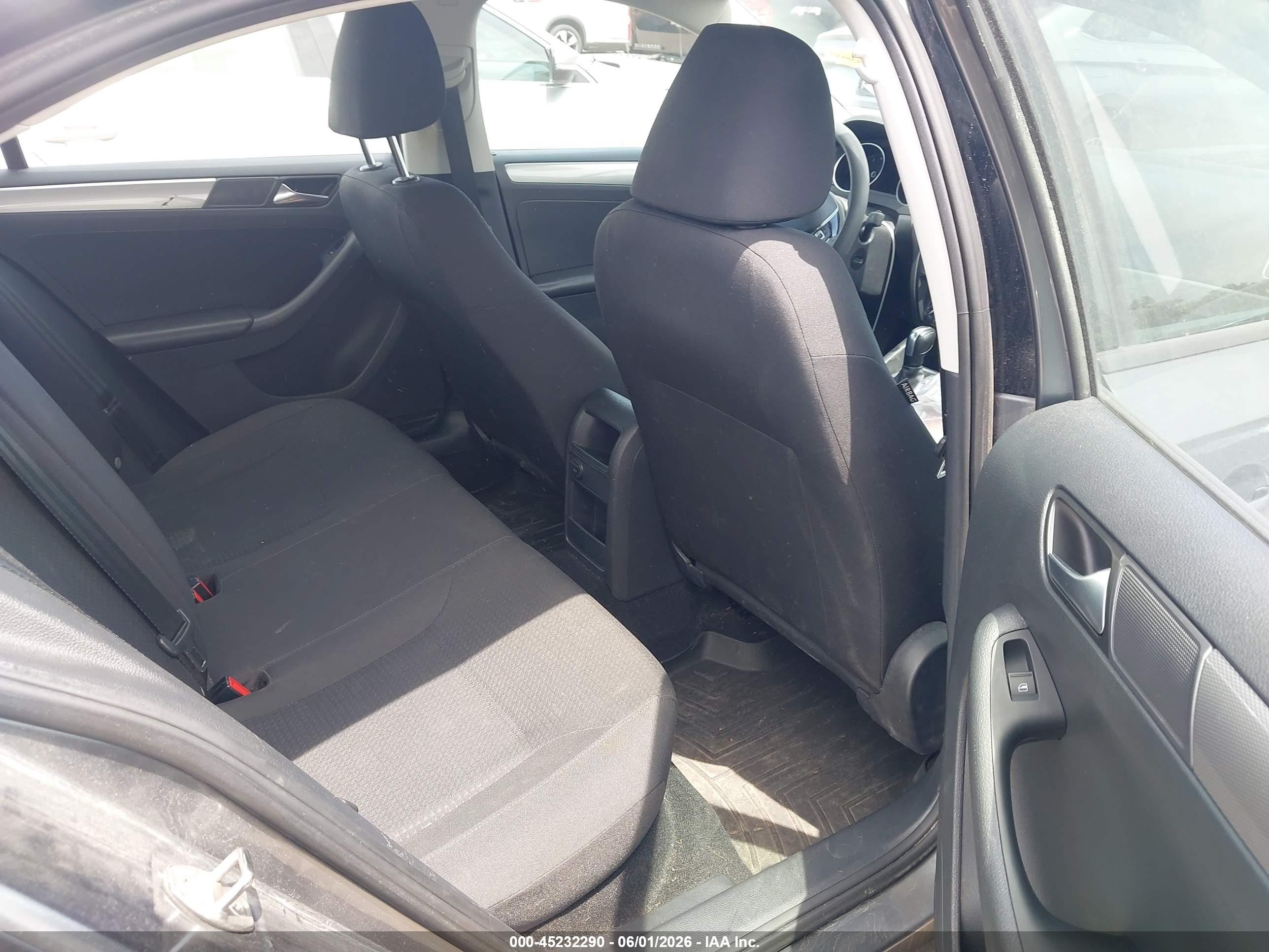 2016 Volkswagen Jetta 1.4t Se Gray vin: 3VWD67AJXGM374037