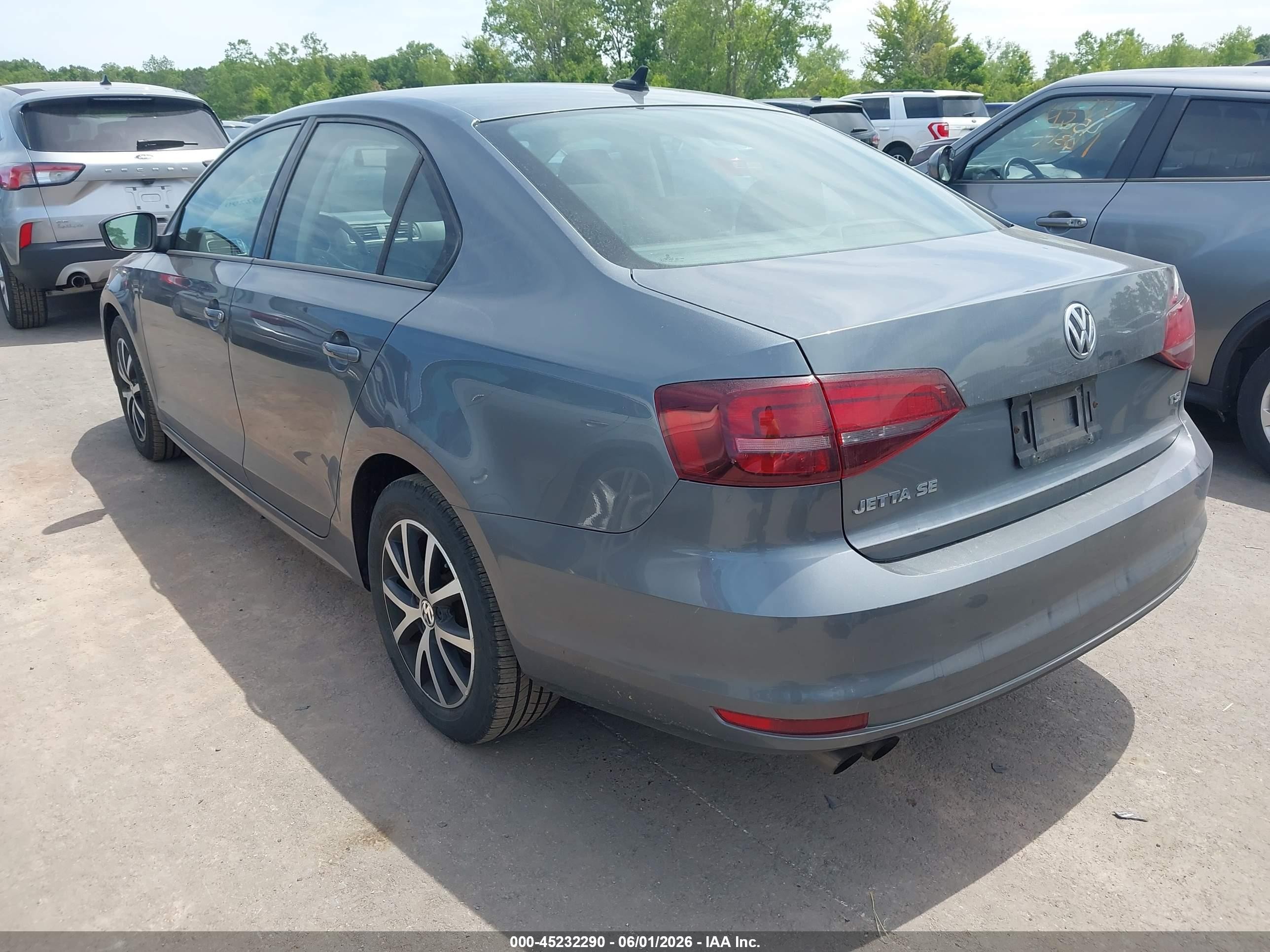 2016 Volkswagen Jetta 1.4t Se Gray vin: 3VWD67AJXGM374037