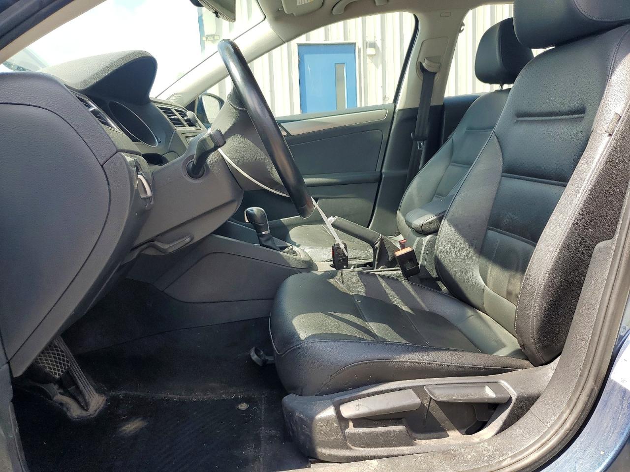 2016 Volkswagen Jetta Se Синий vin: 3VWD67AJXGM415489