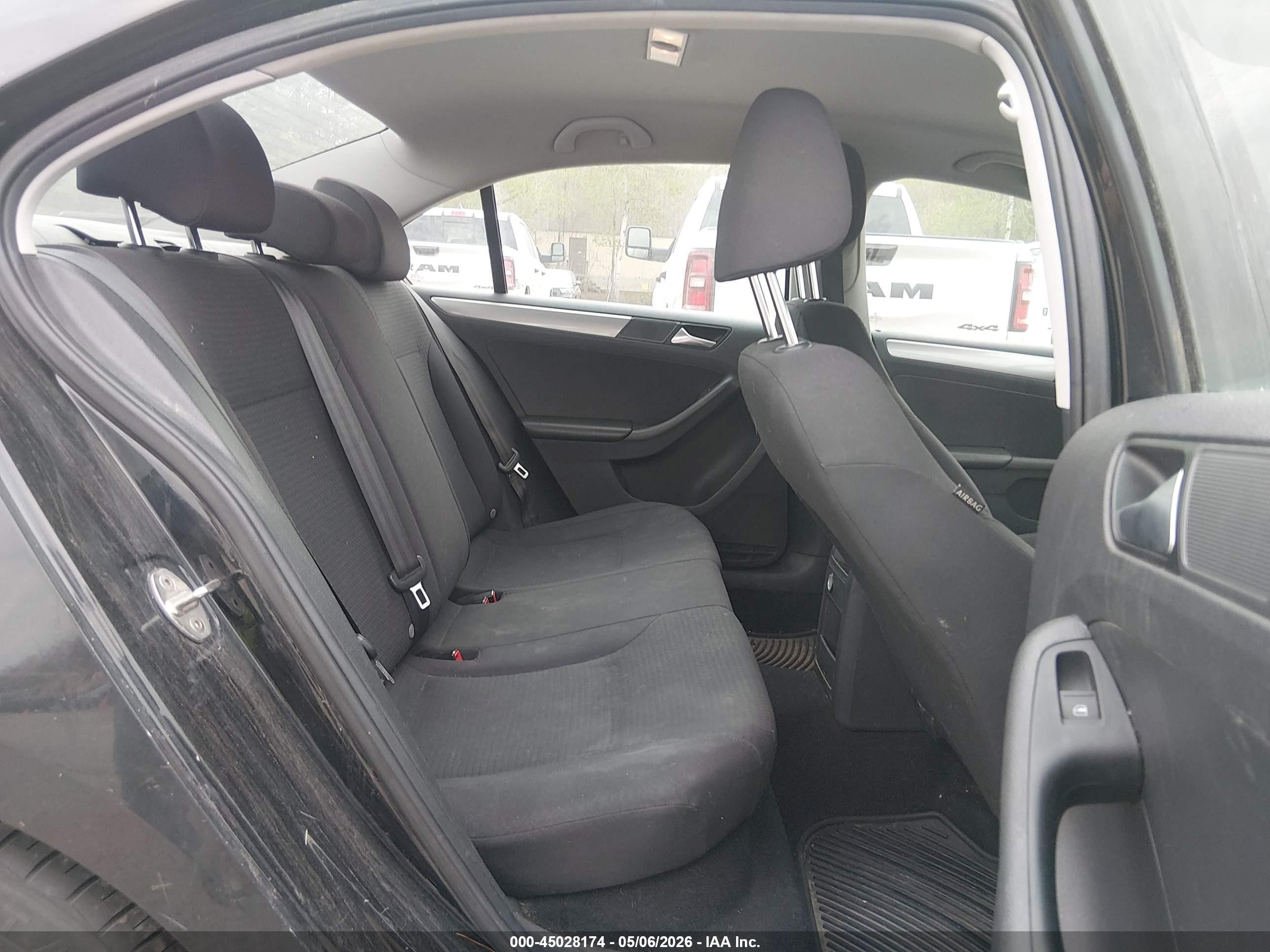 2016 Volkswagen Jetta 1.4t Se Черный vin: 3VWD67AJXGM419381