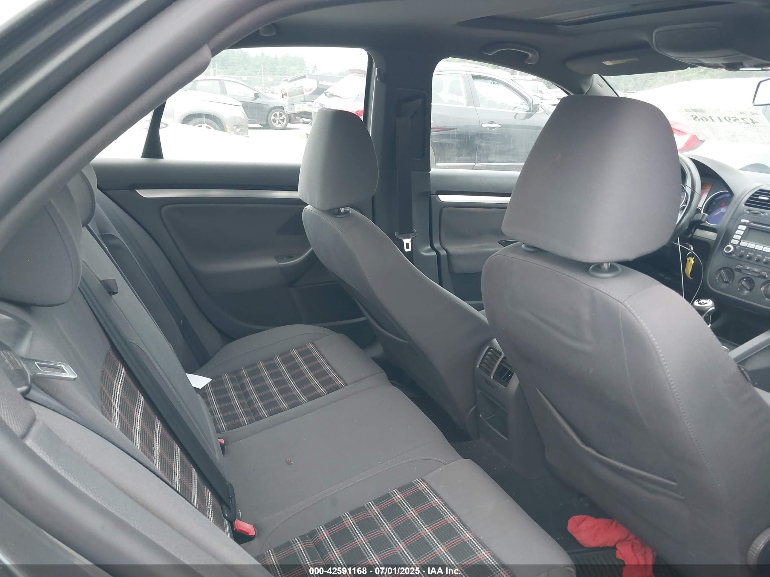 2009 Volkswagen Gli   Gray vin: 3VWDA71K39M066363