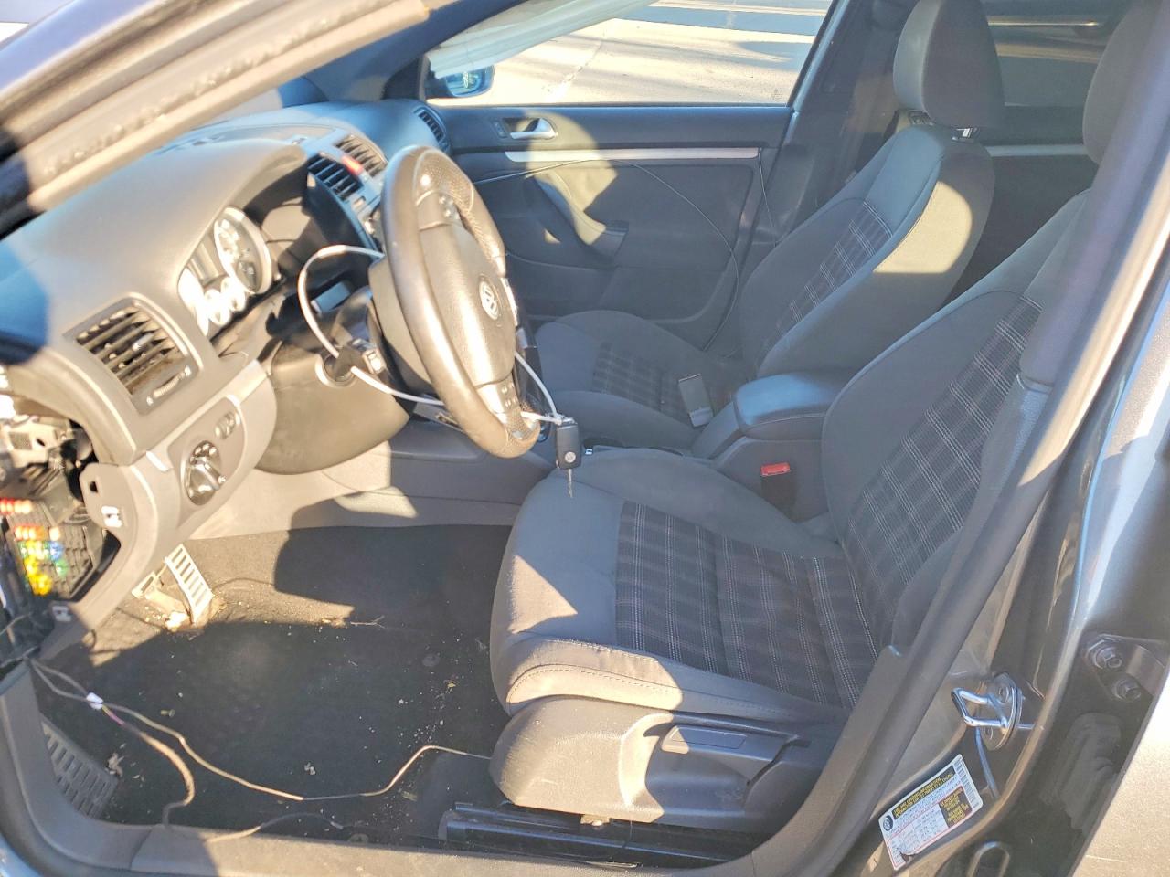 2009 Volkswagen Gli Серый vin: 3VWDA71K79M039747