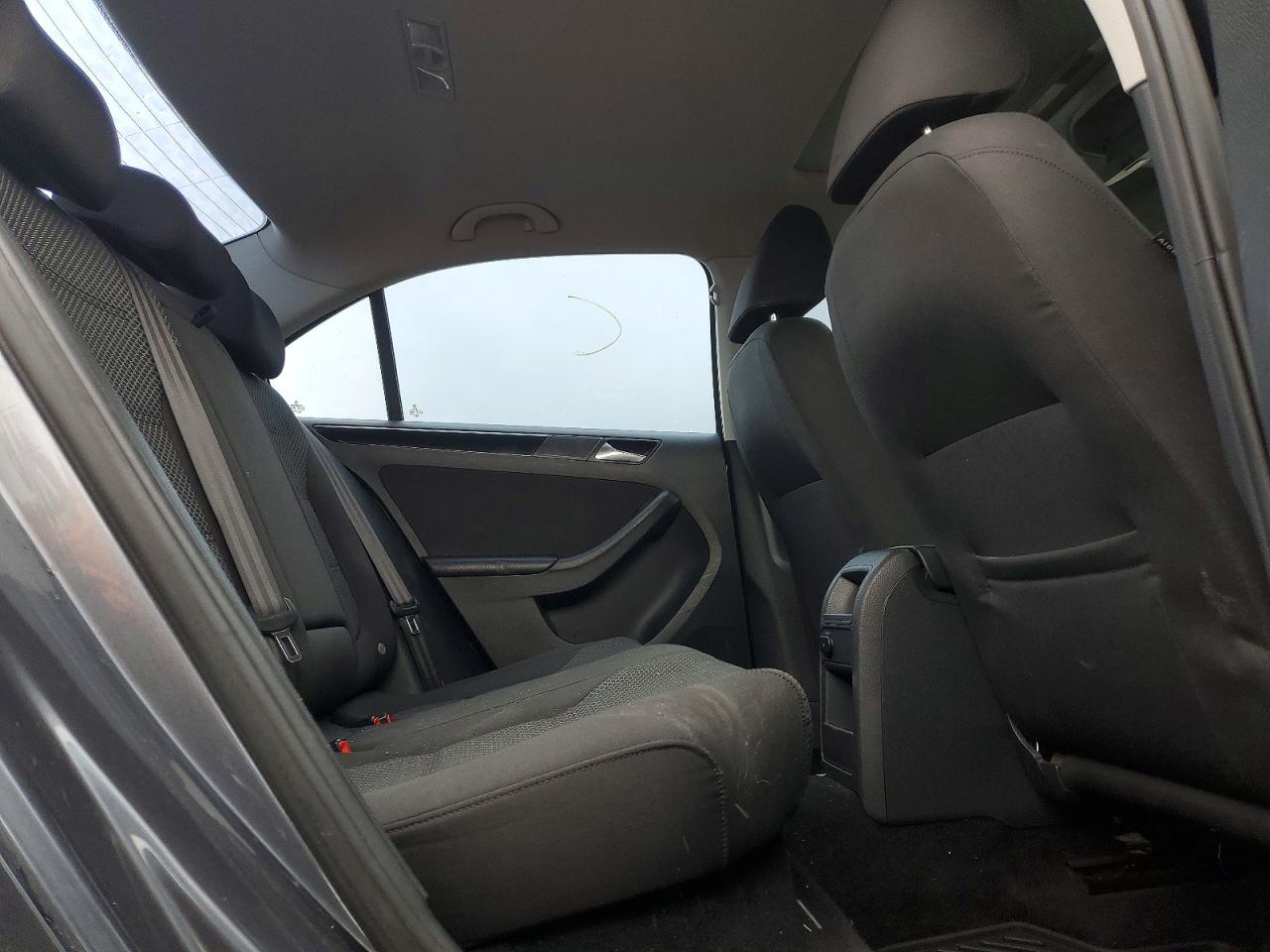 2015 Volkswagen Jetta Tdi Gray vin: 3VWDA7AJ2FM245769