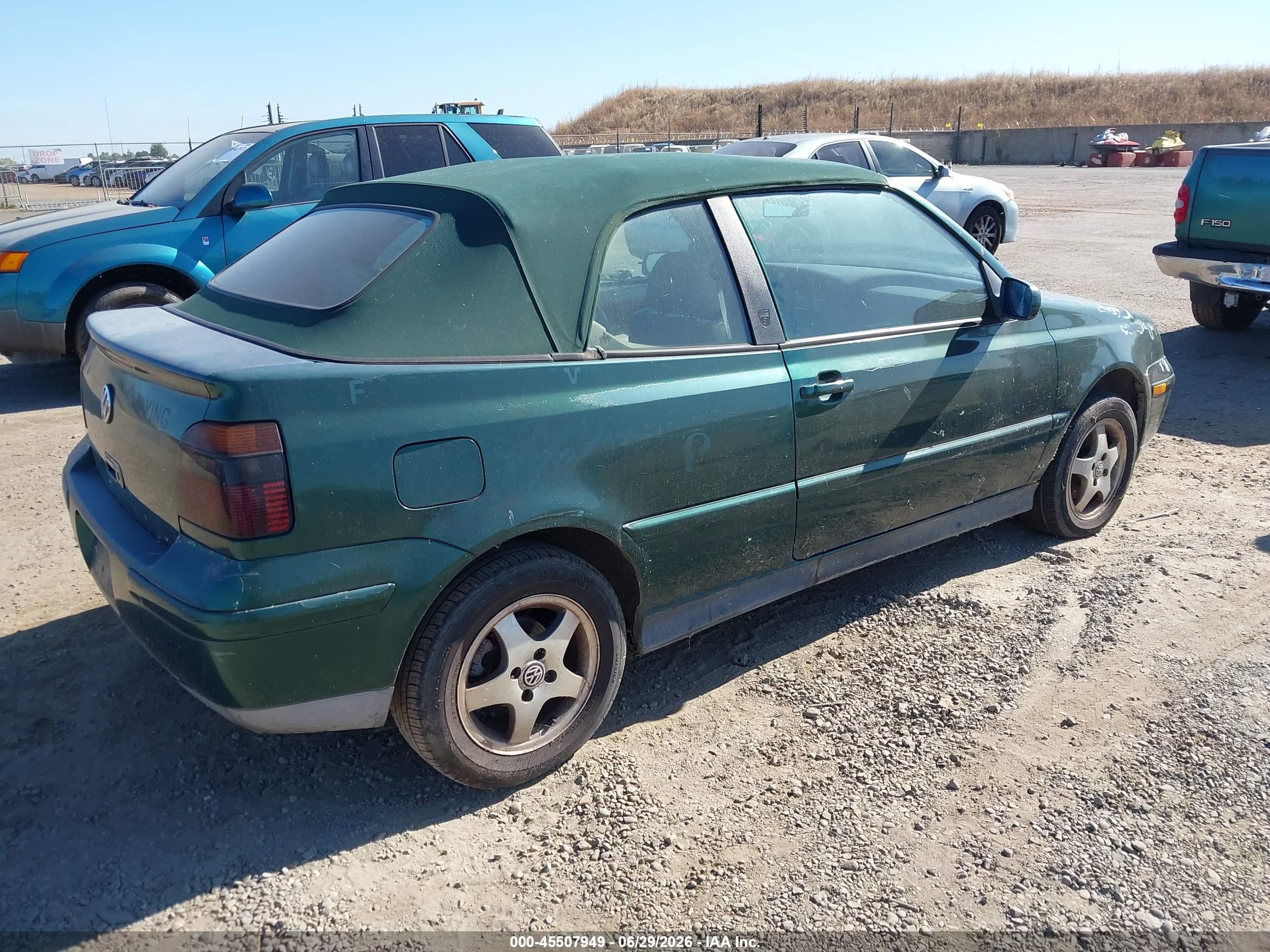 1999 Volkswagen Cabrio Gls Зеленый vin: 3VWDB61E5XM811824