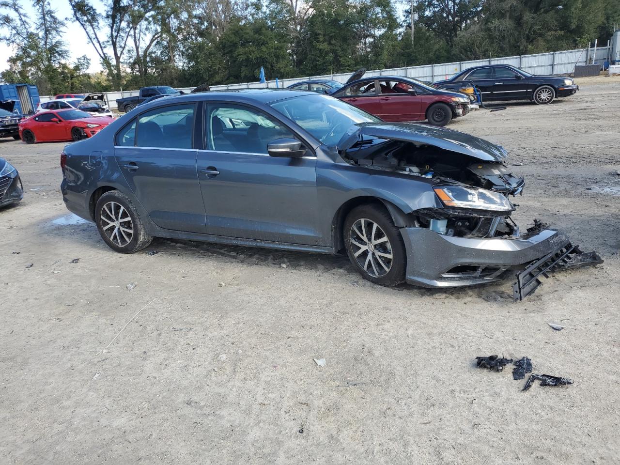 2017 Volkswagen Jetta Se Серебряный vin: 3VWDB7AJ1HM401204