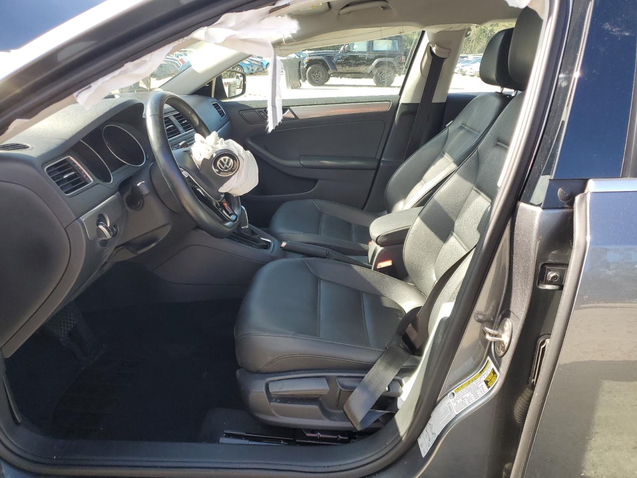 2017 Volkswagen Jetta Se Серебряный vin: 3VWDB7AJ1HM401204