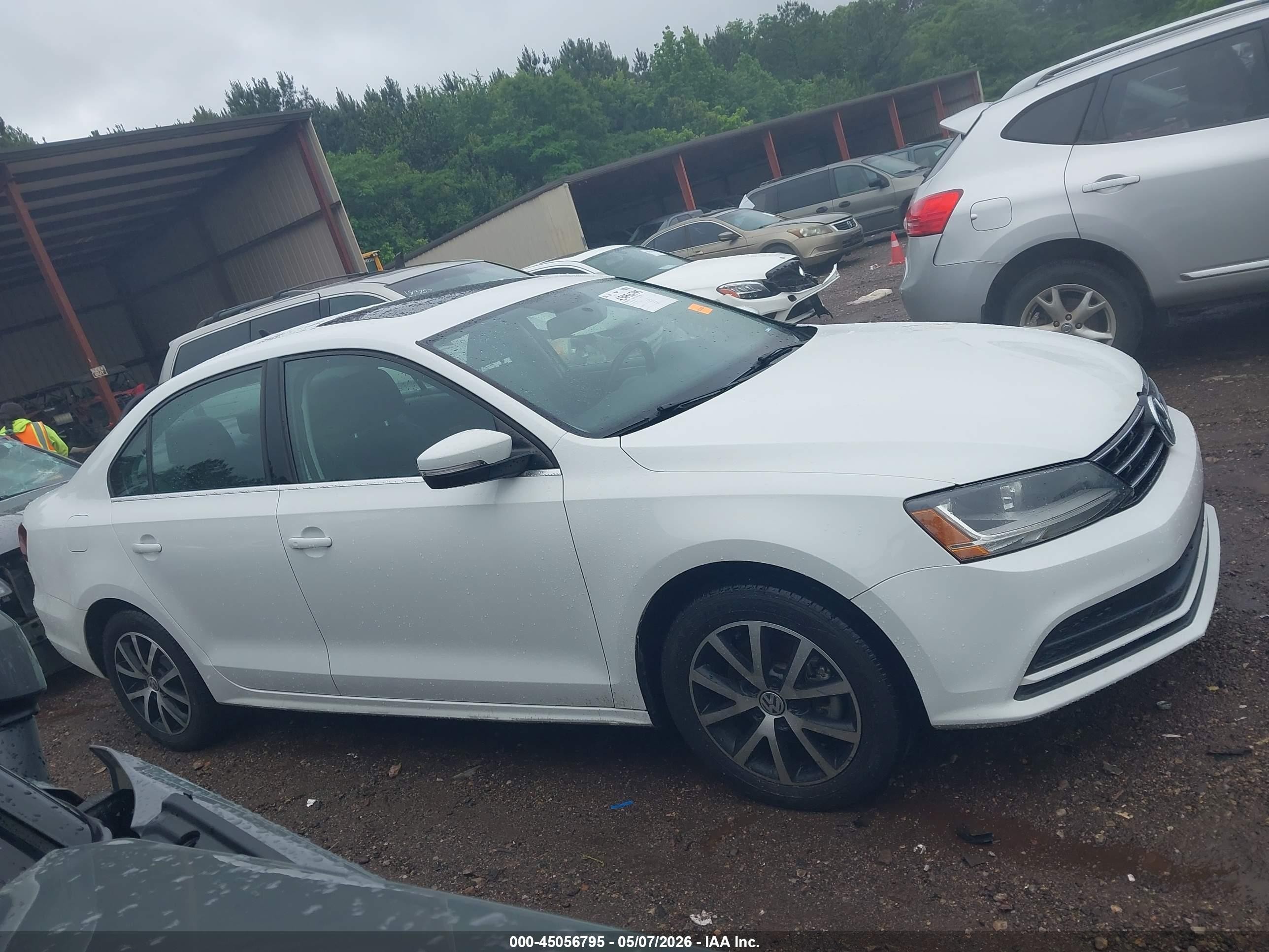 2018 Volkswagen Jetta 1.4t Se/1.4t Wolfsburg Edition Белый vin: 3VWDB7AJ1JM249883