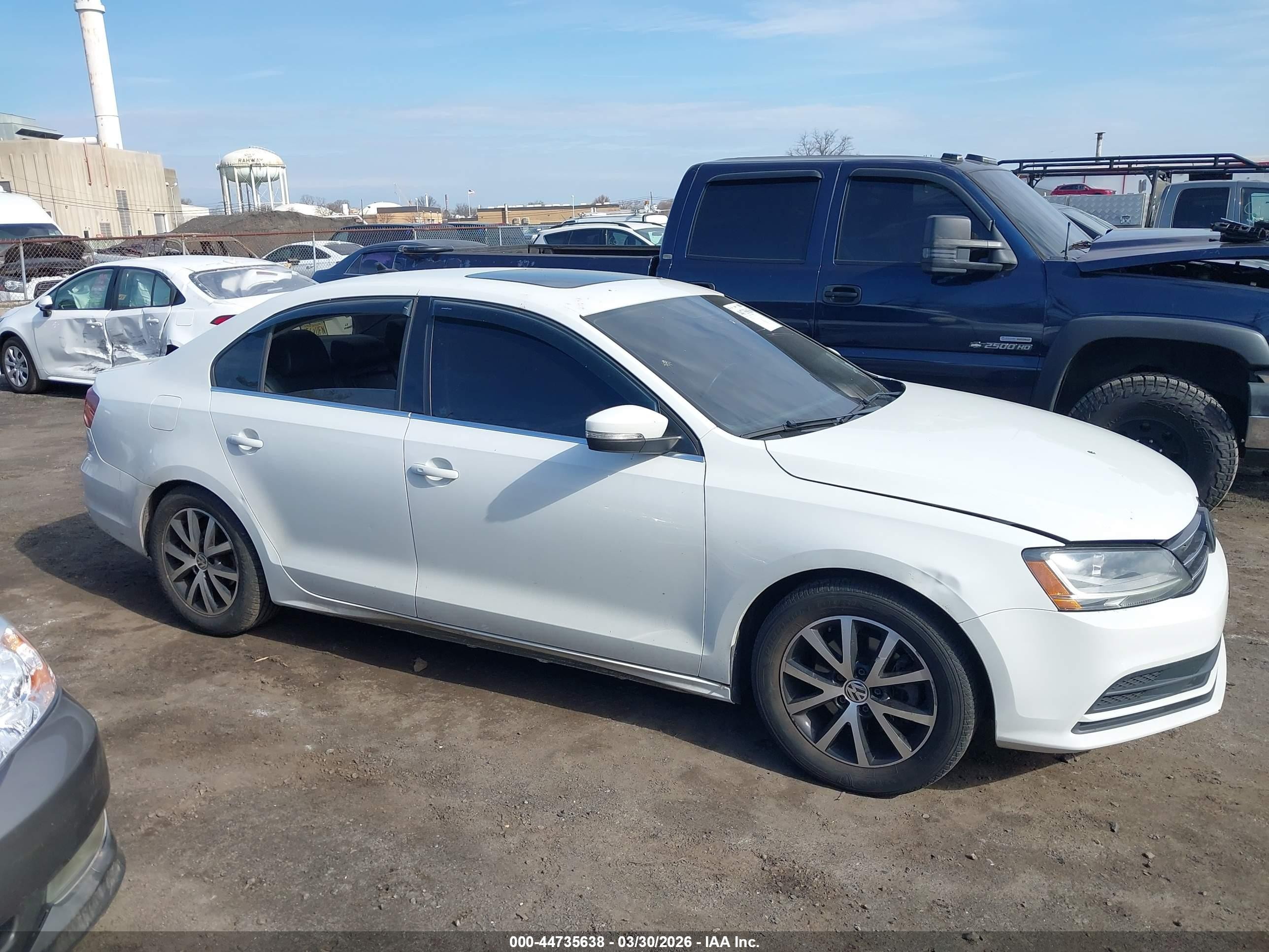 2017 Volkswagen Jetta 1.4t Se White vin: 3VWDB7AJ3HM359781