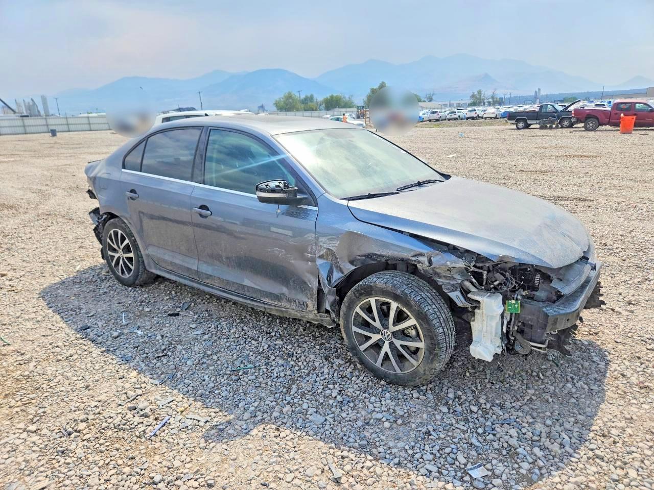 2017 Volkswagen Jetta Se Серый vin: 3VWDB7AJ3HM392263