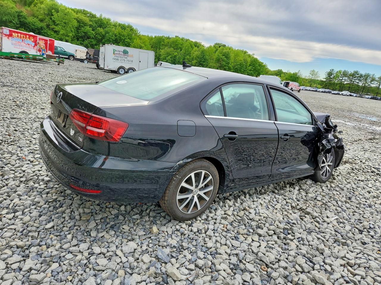 2017 Volkswagen Jetta Se Black vin: 3VWDB7AJ4HM304689