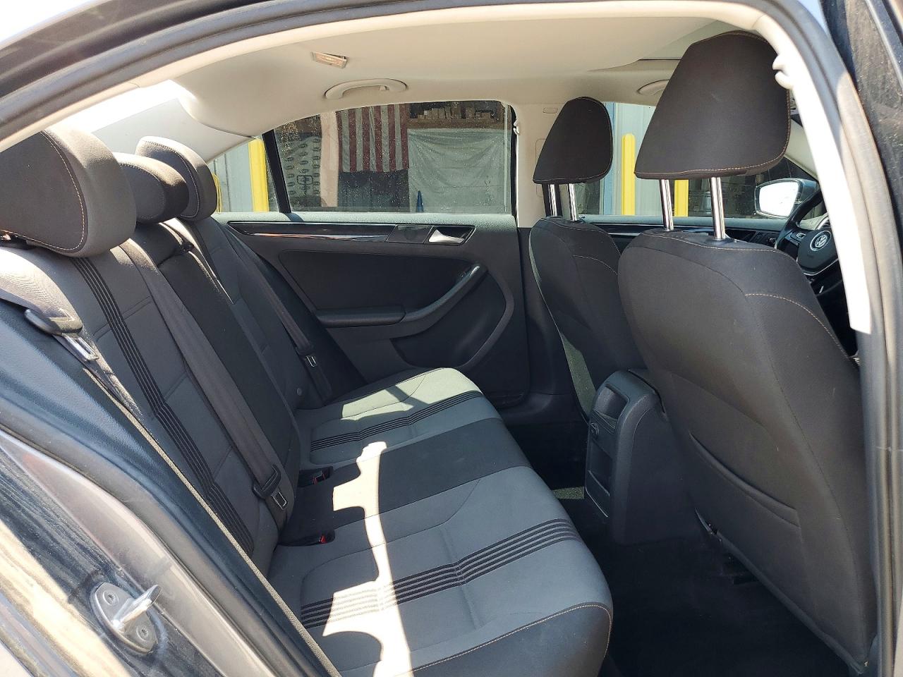 2017 Volkswagen Jetta Se Gray vin: 3VWDB7AJ4HM323761
