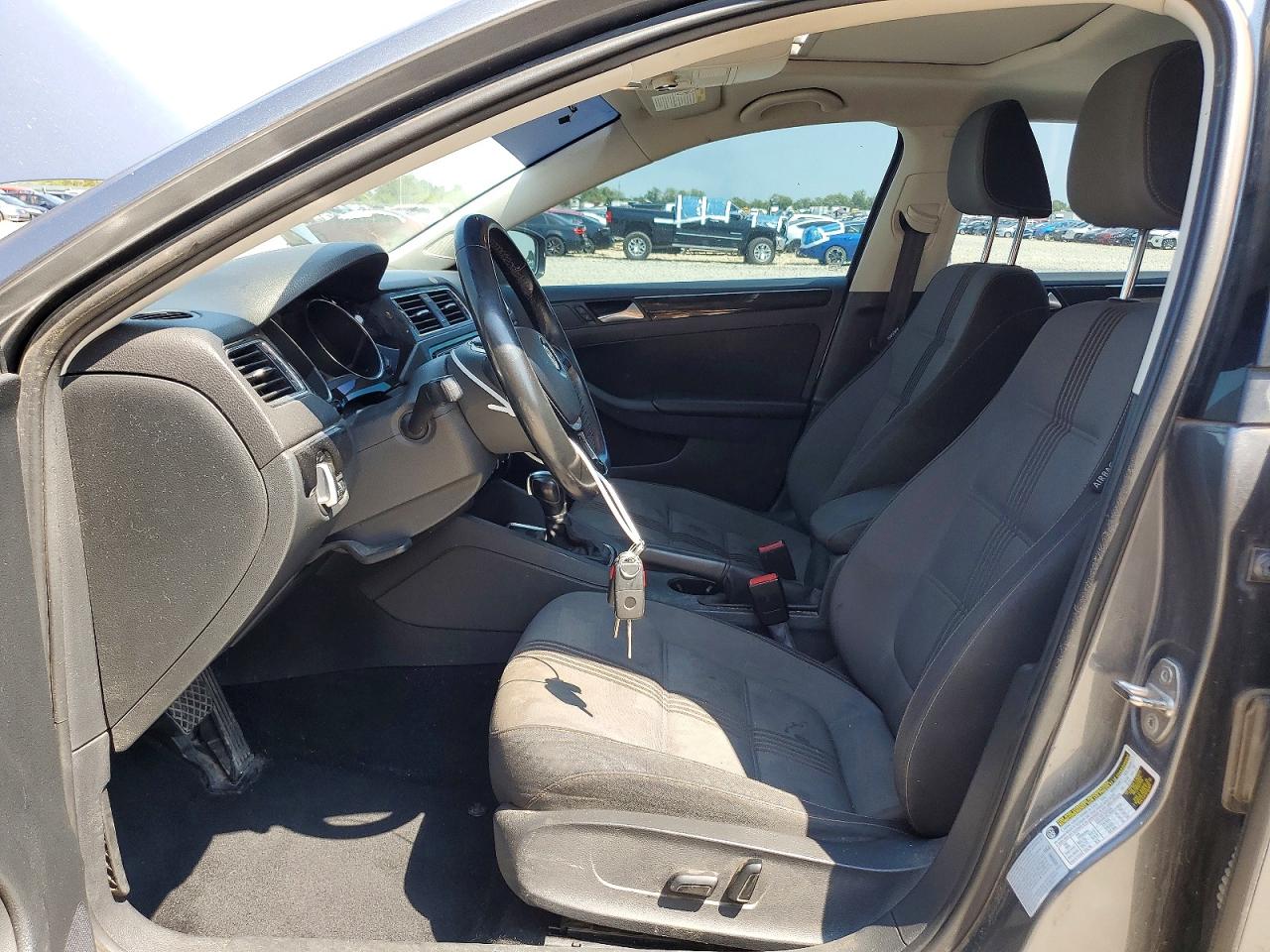 2017 Volkswagen Jetta Se Gray vin: 3VWDB7AJ4HM323761