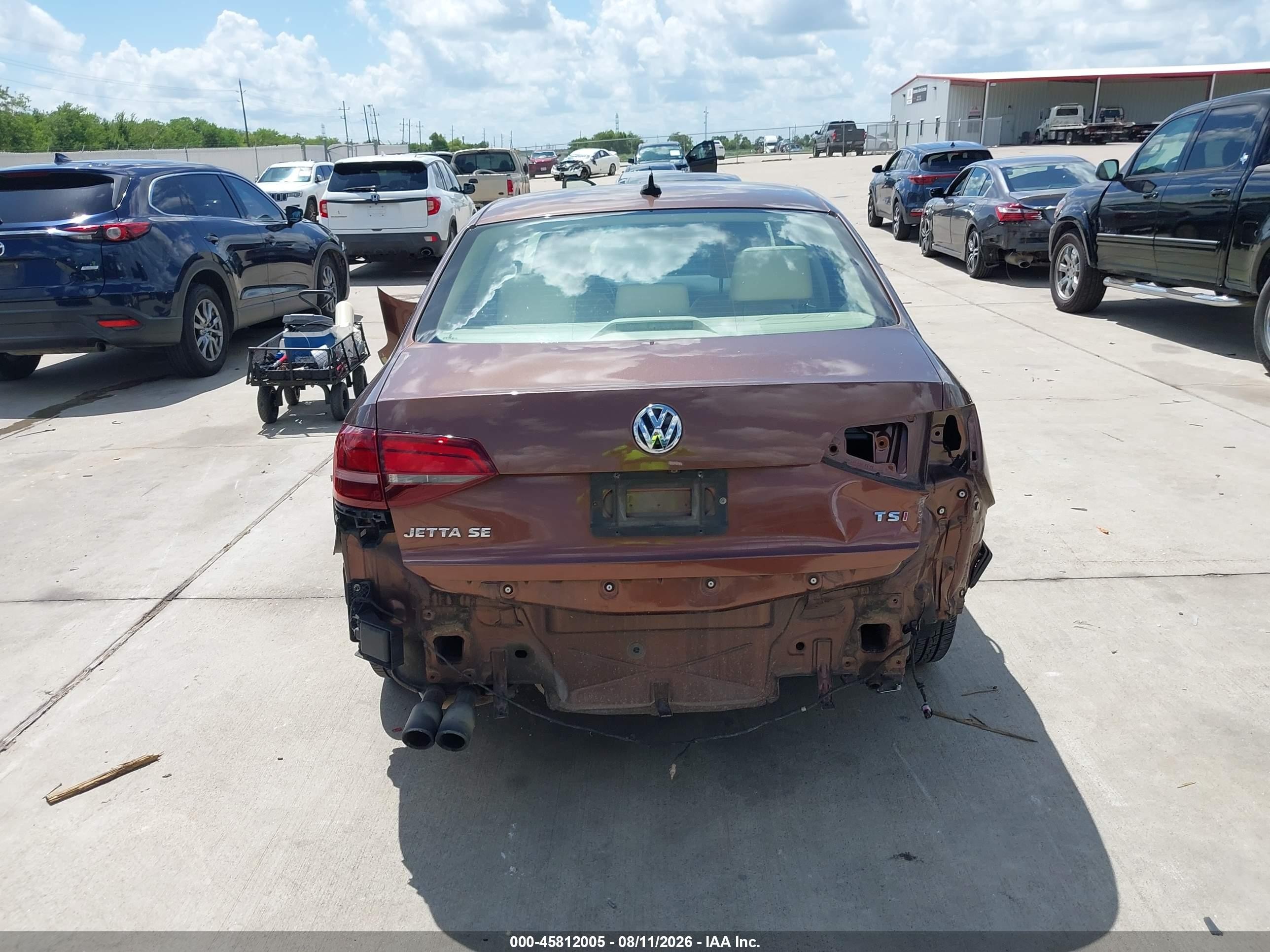 2017 Volkswagen Jetta 1.4t Se Коричневый vin: 3VWDB7AJ5HM241392