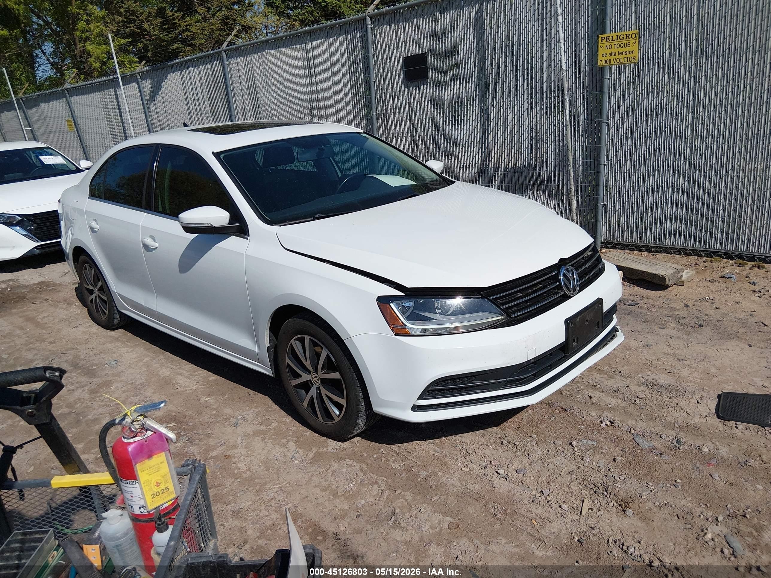 3VWDB7AJ6HM242499