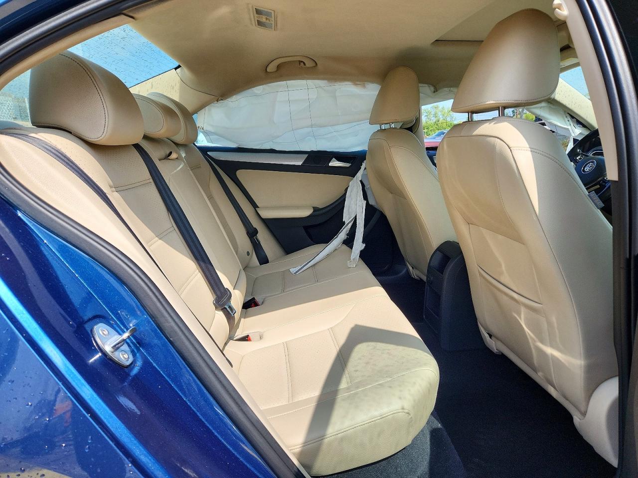 2017 Volkswagen Jetta Se Blue vin: 3VWDB7AJ6HM383699