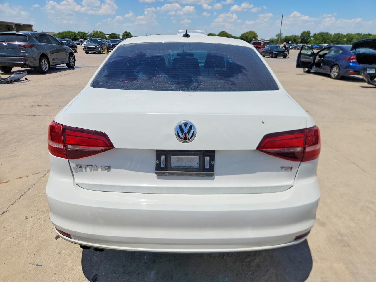 2017 Volkswagen Jetta Se White vin: 3VWDB7AJ8HM313136