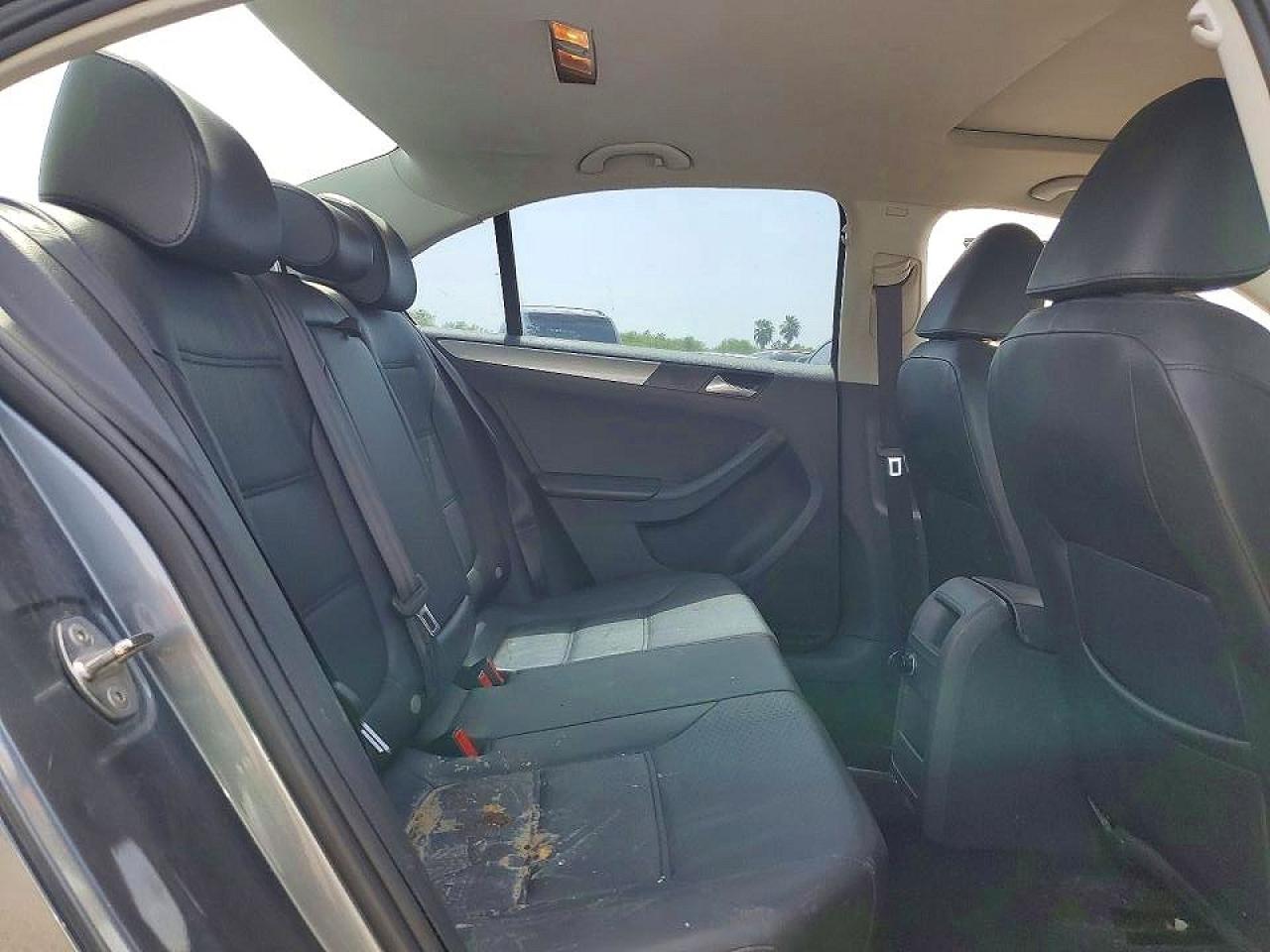 2017 Volkswagen Jetta Se Gray vin: 3VWDB7AJ8HM313816