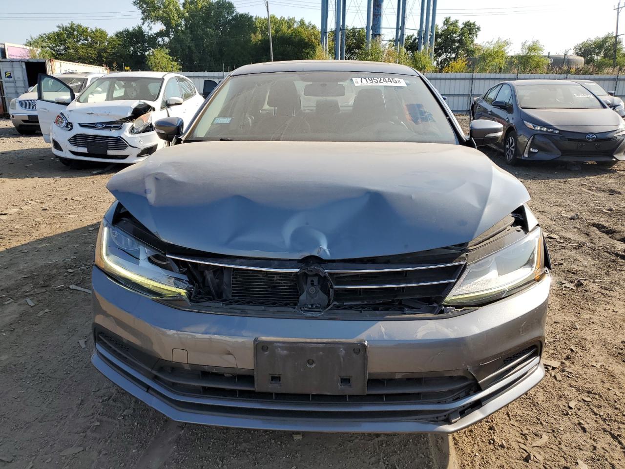 2018 Volkswagen Jetta Se Серый vin: 3VWDB7AJ8JM263554