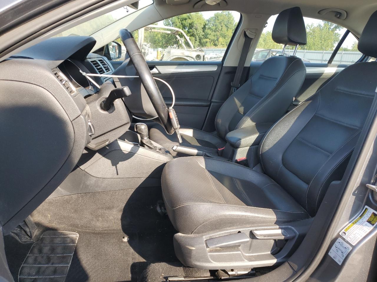 2018 Volkswagen Jetta Se Серый vin: 3VWDB7AJ8JM263554