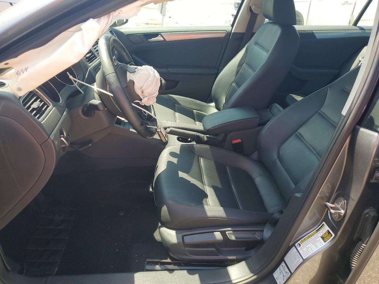 2017 Volkswagen Jetta Se Gray vin: 3VWDB7AJ9HM202613
