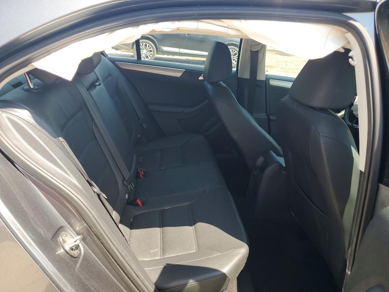 2017 Volkswagen Jetta Se Gray vin: 3VWDB7AJ9HM202613