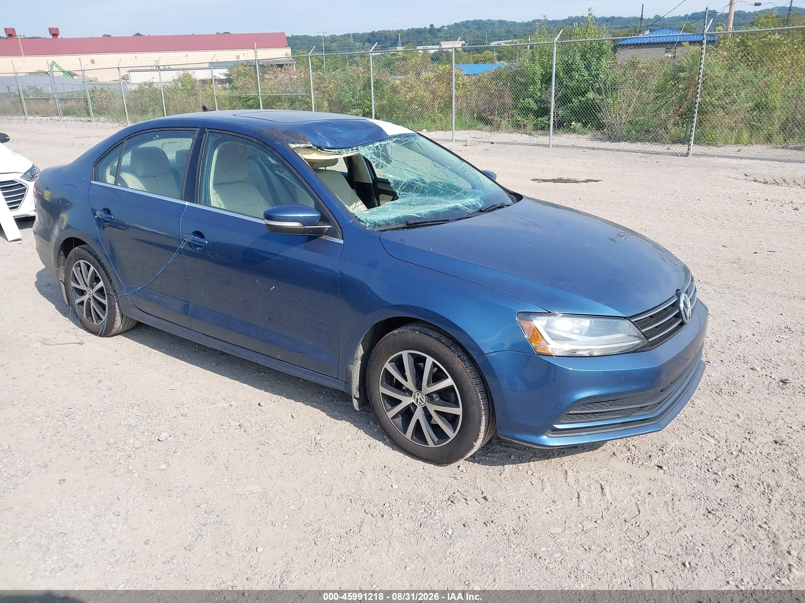 2017 Volkswagen Jetta 1.4t Se Blue vin: 3VWDB7AJ9HM245865