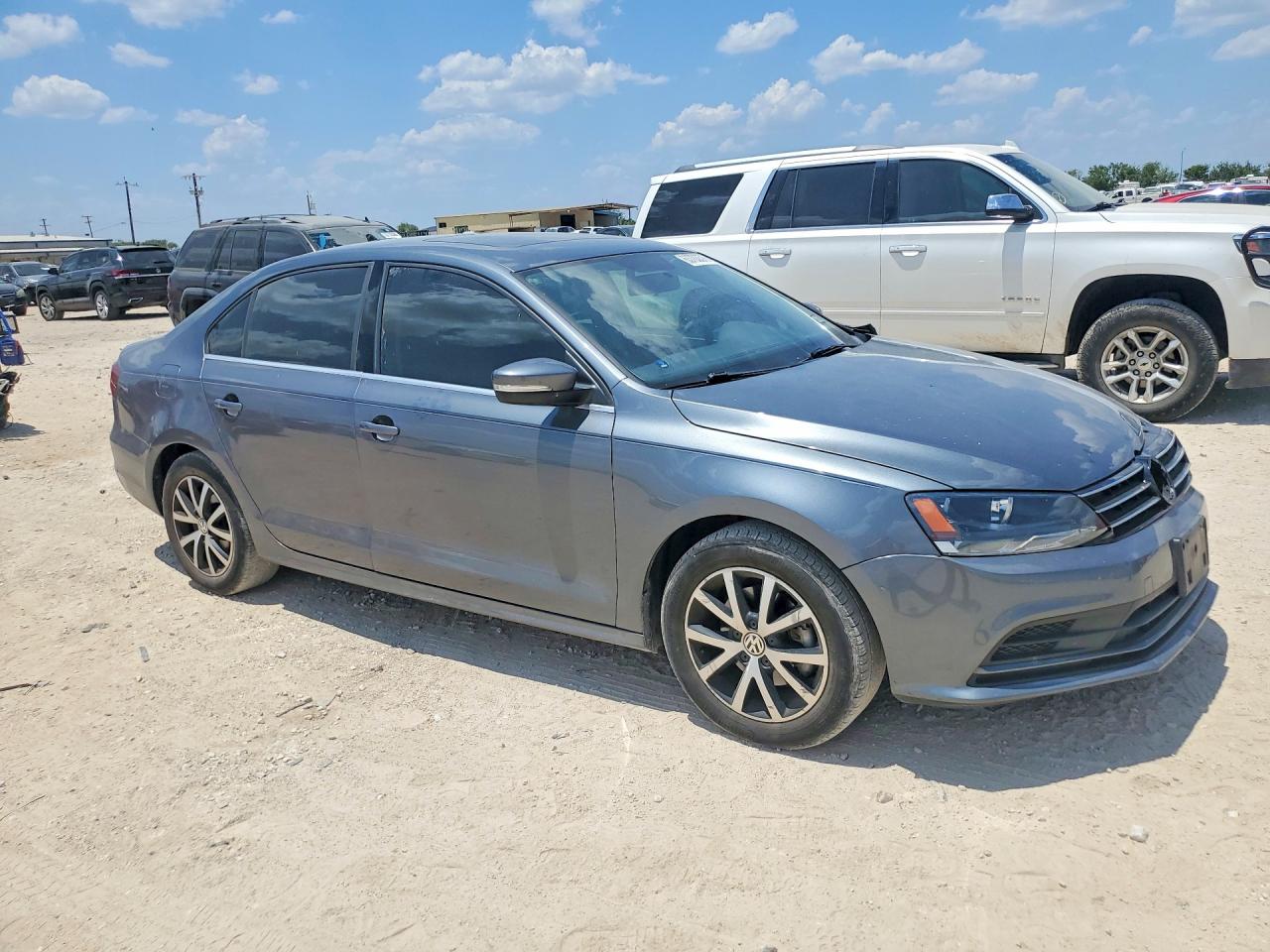 2017 Volkswagen Jetta Se Gray vin: 3VWDB7AJ9HM273018