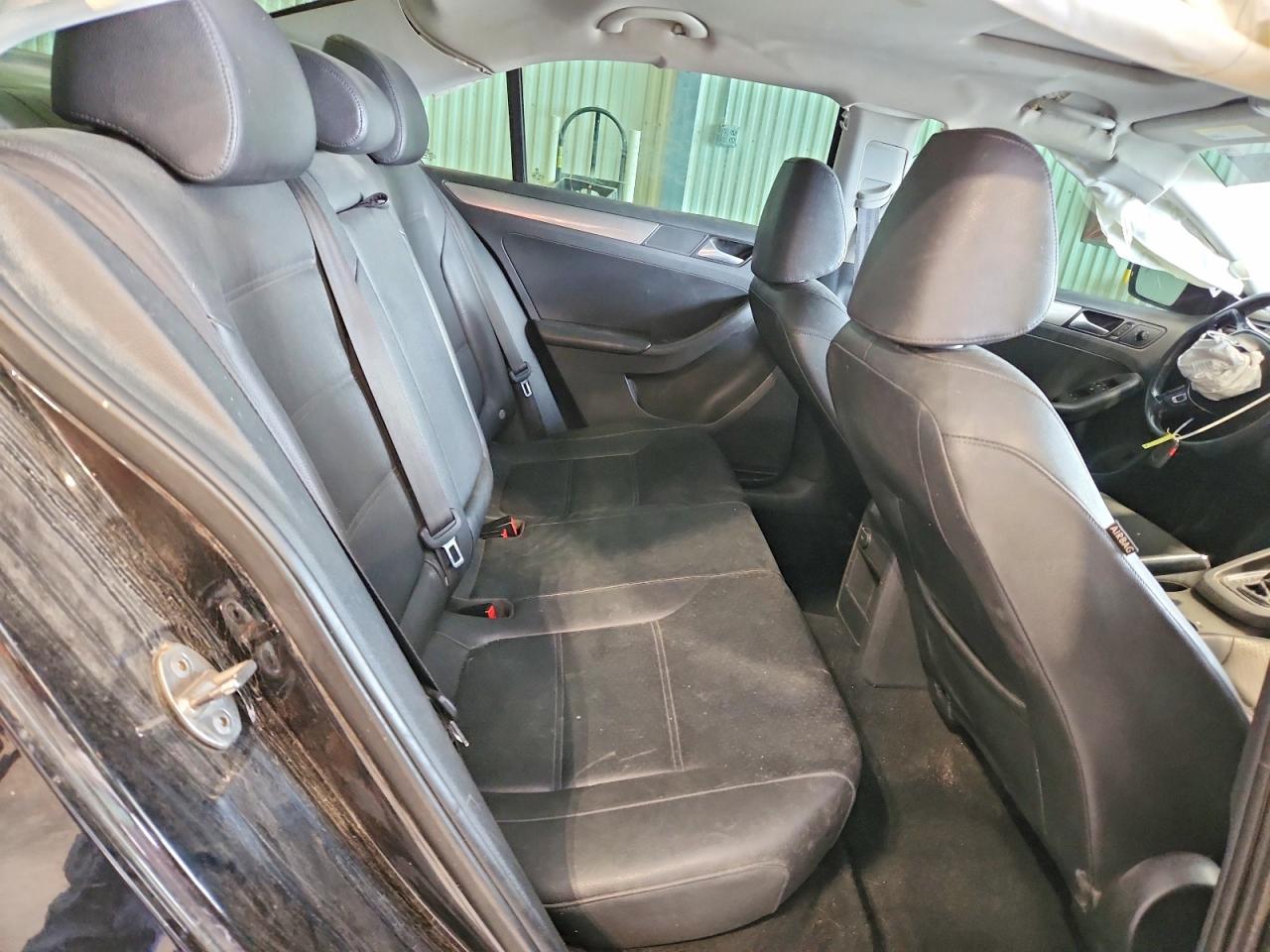 2017 Volkswagen Jetta Se Black vin: 3VWDB7AJ9HM276503