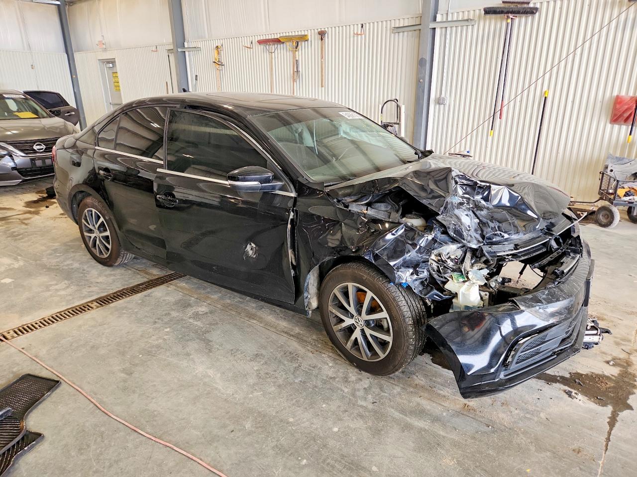 2017 Volkswagen Jetta Se Black vin: 3VWDB7AJ9HM276503