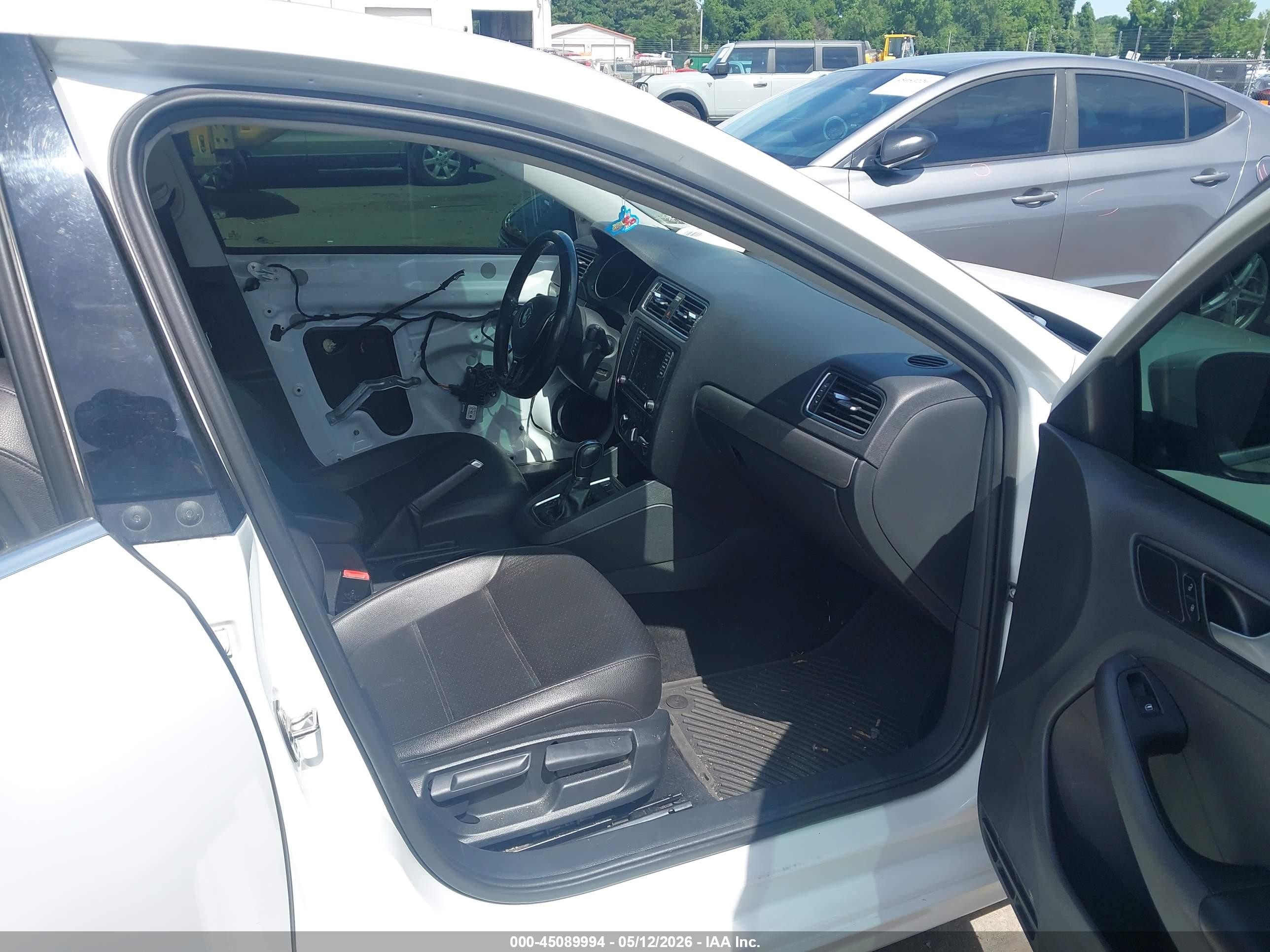 2017 Volkswagen Jetta 1.4t Se White vin: 3VWDB7AJ9HM357954