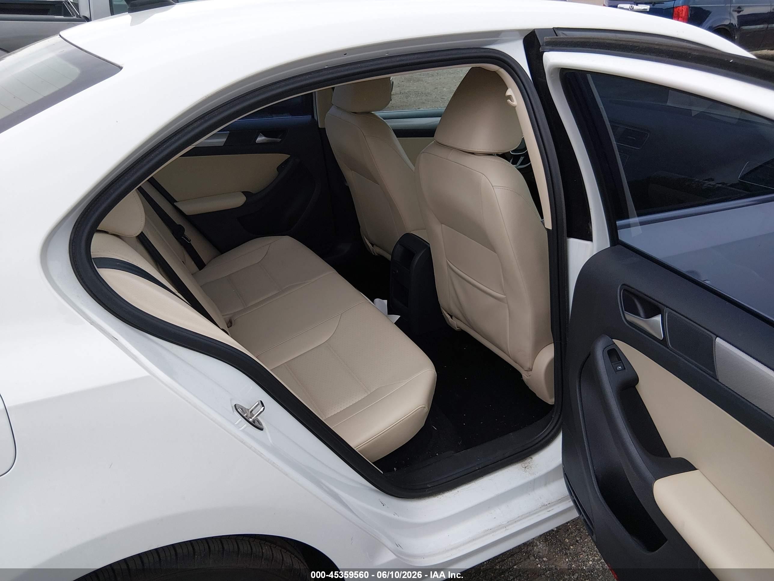 2017 Volkswagen Jetta 1.4t Se White vin: 3VWDB7AJXHM409463