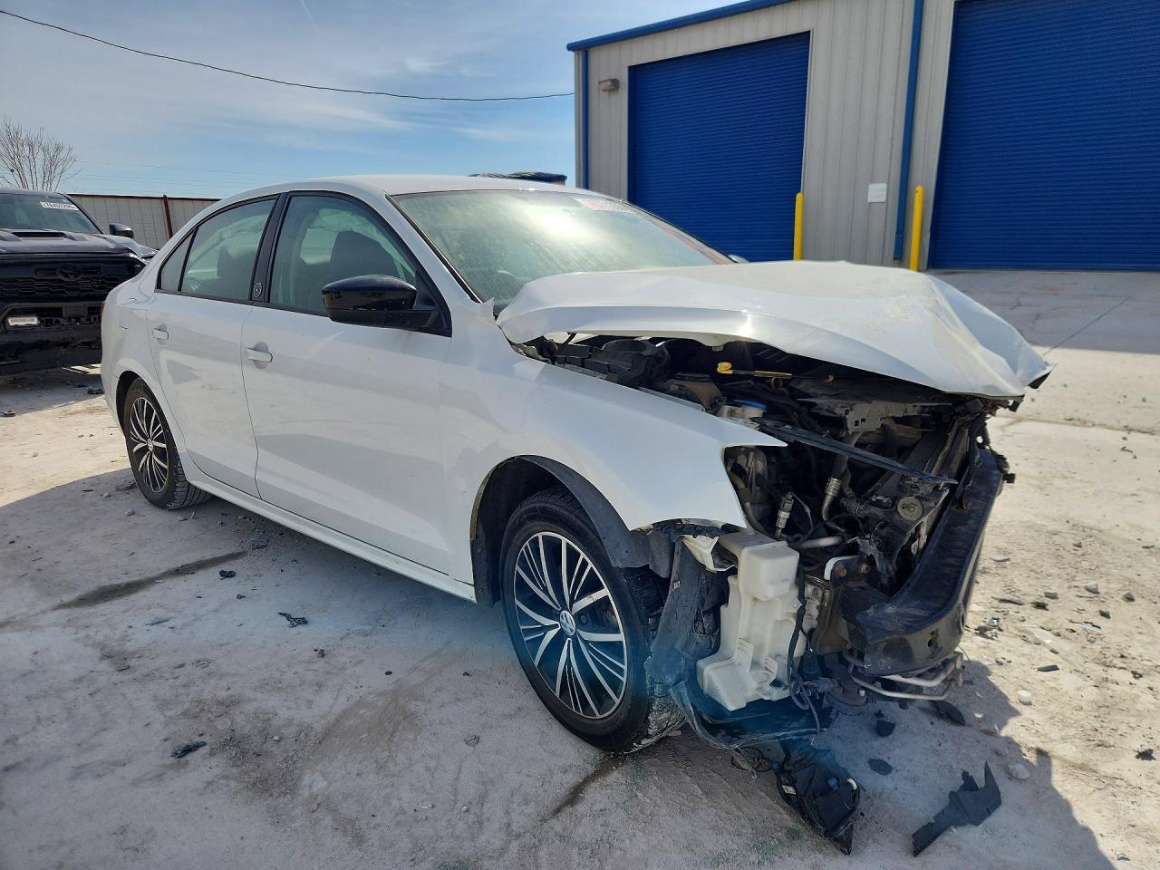 2018 Volkswagen Jetta Se White vin: 3VWDB7AJXJM235772