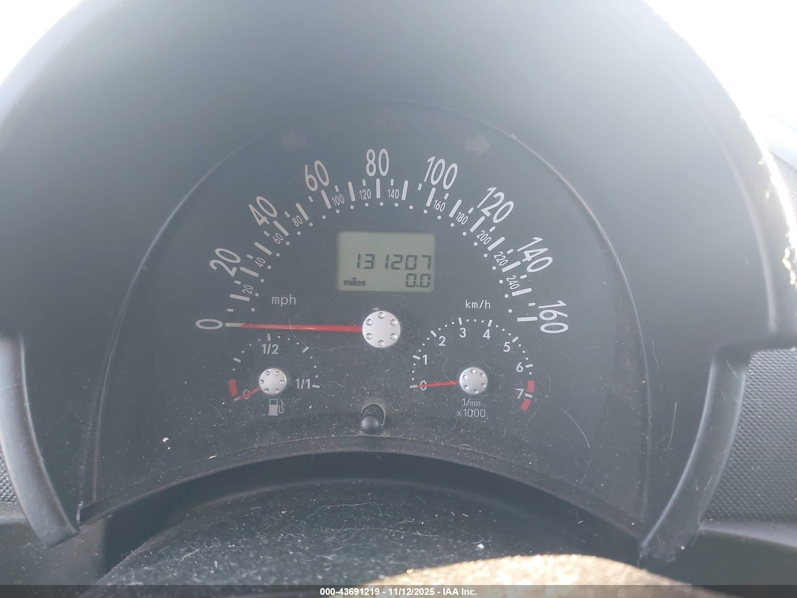 2001 Volkswagen New Beetle Glx Серебряный vin: 3VWDC21C61M428325