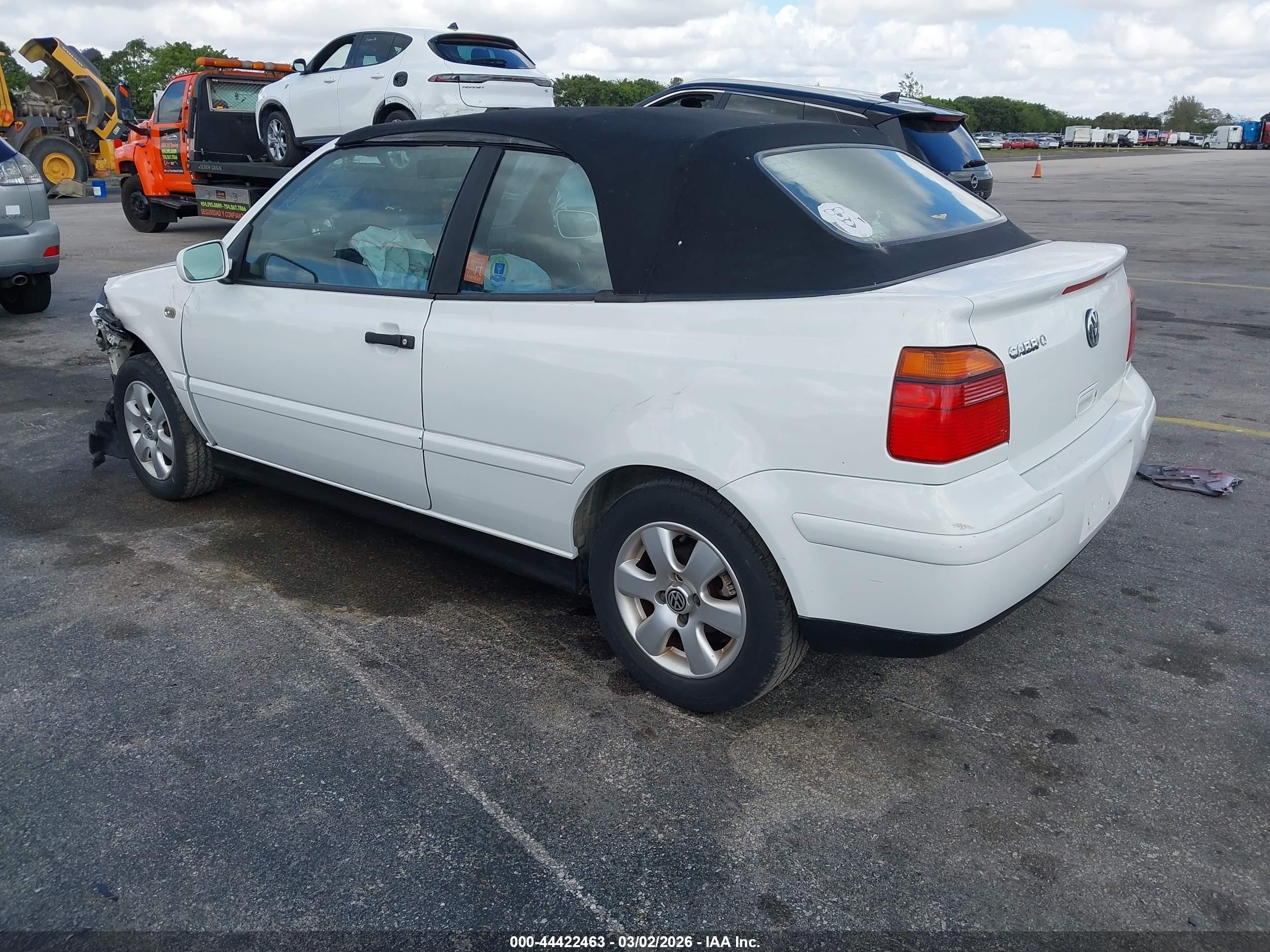 2001 Volkswagen Cabrio Glx White vin: 3VWDC21V01M810190
