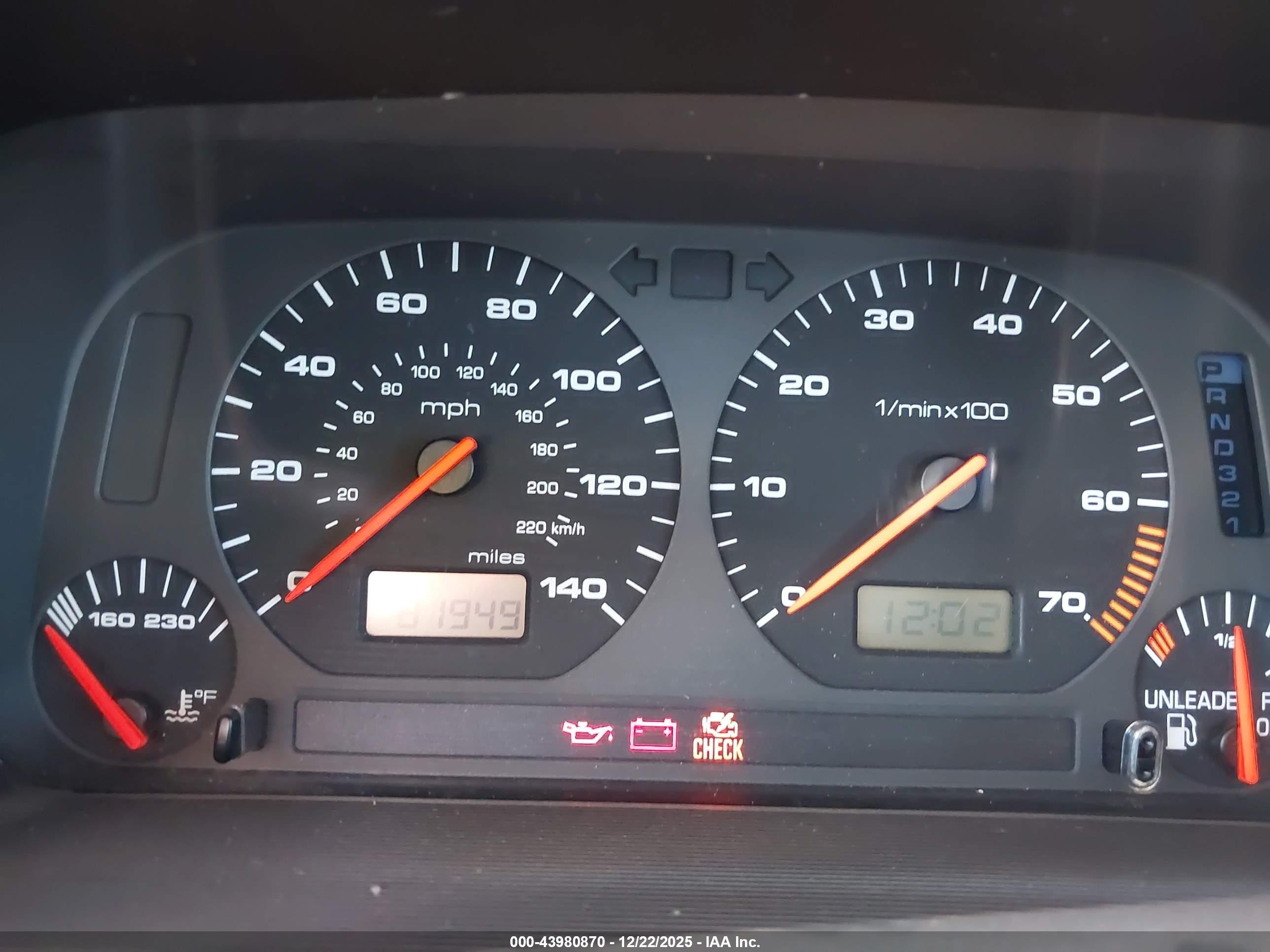 2002 Volkswagen Cabrio Glx Silver vin: 3VWDC21V22M810063