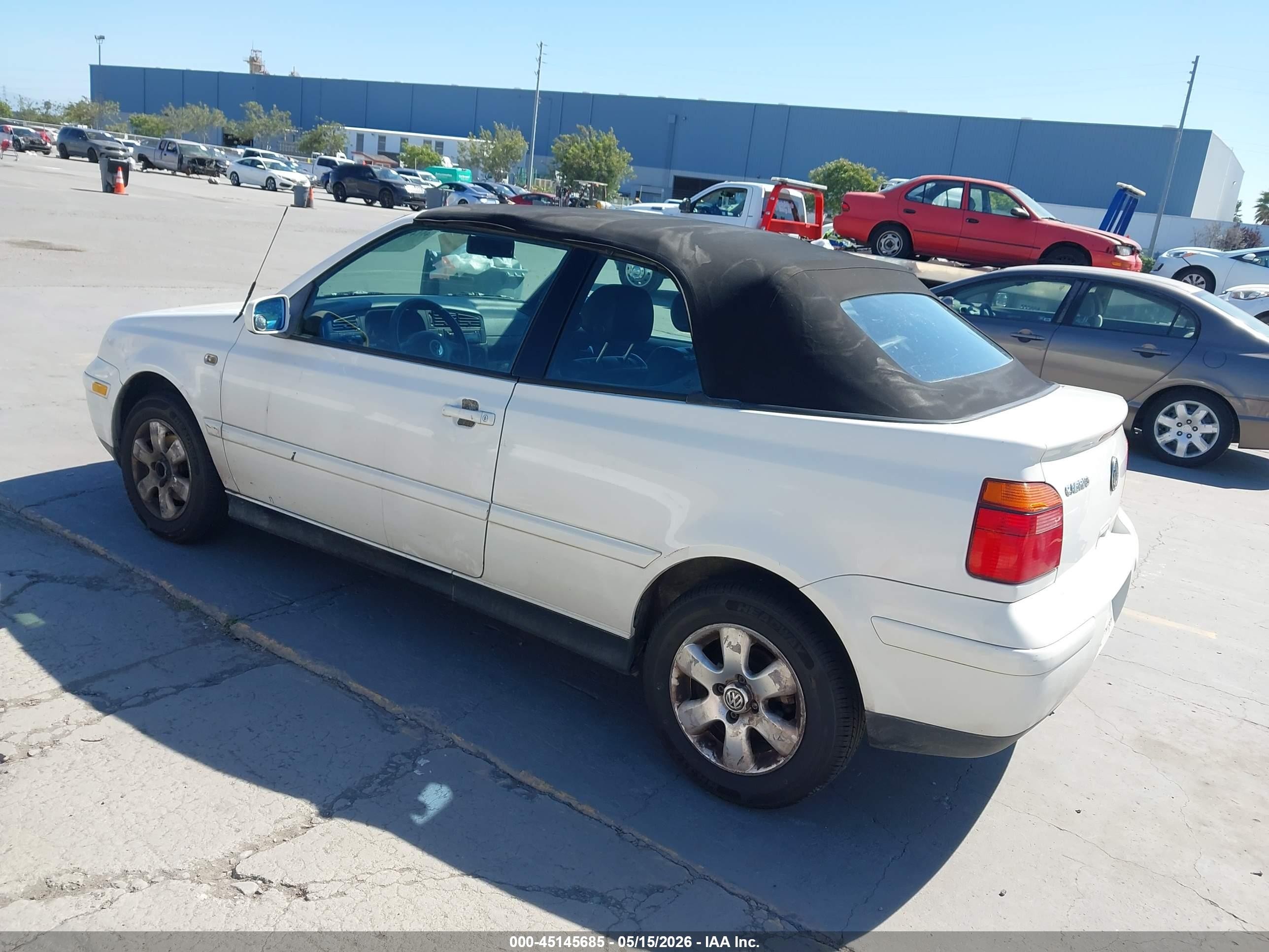 2002 Volkswagen Cabrio Glx White vin: 3VWDC21V32M801310