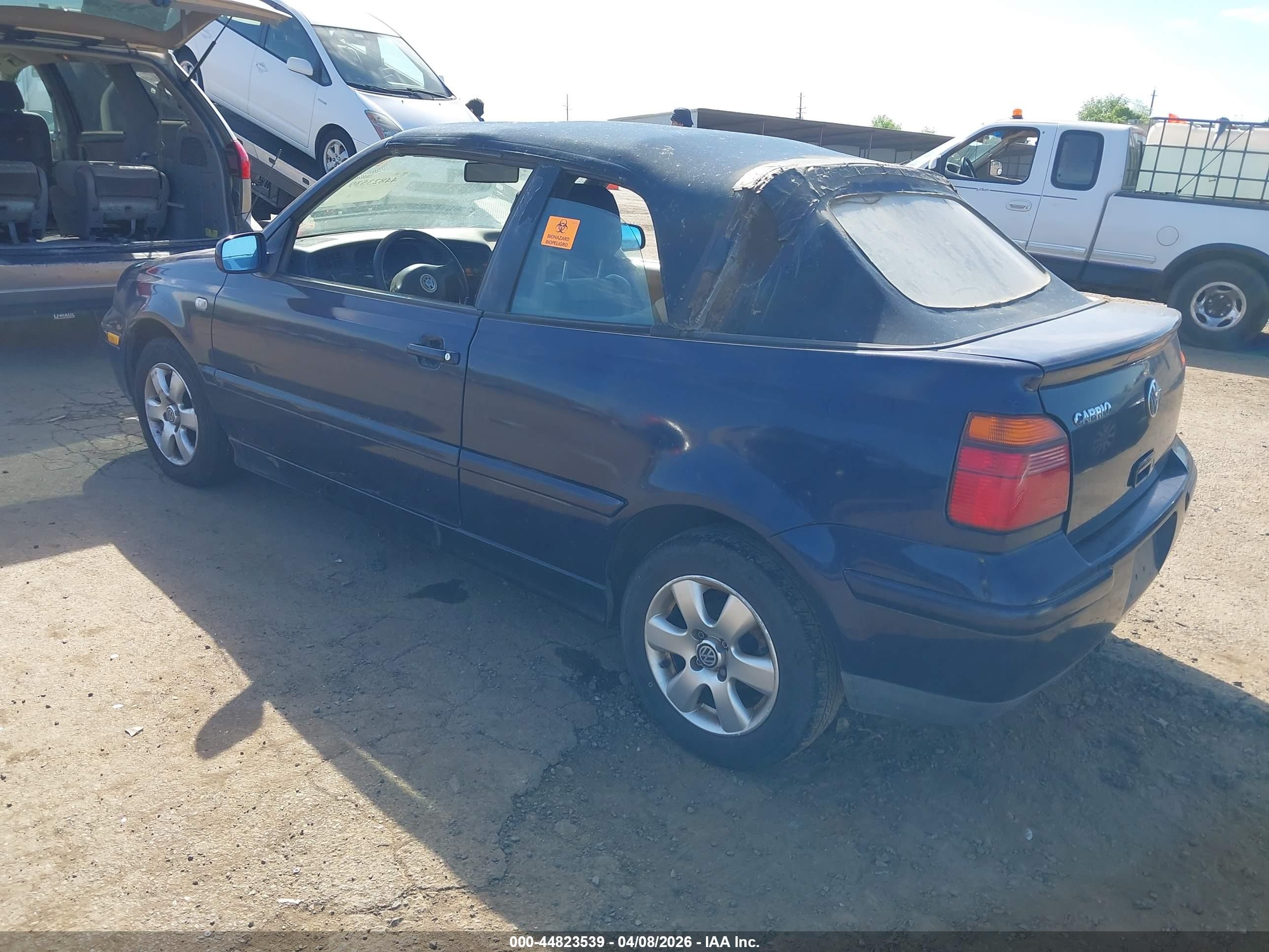 2002 Volkswagen Cabrio Glx Blue vin: 3VWDC21V72M810558