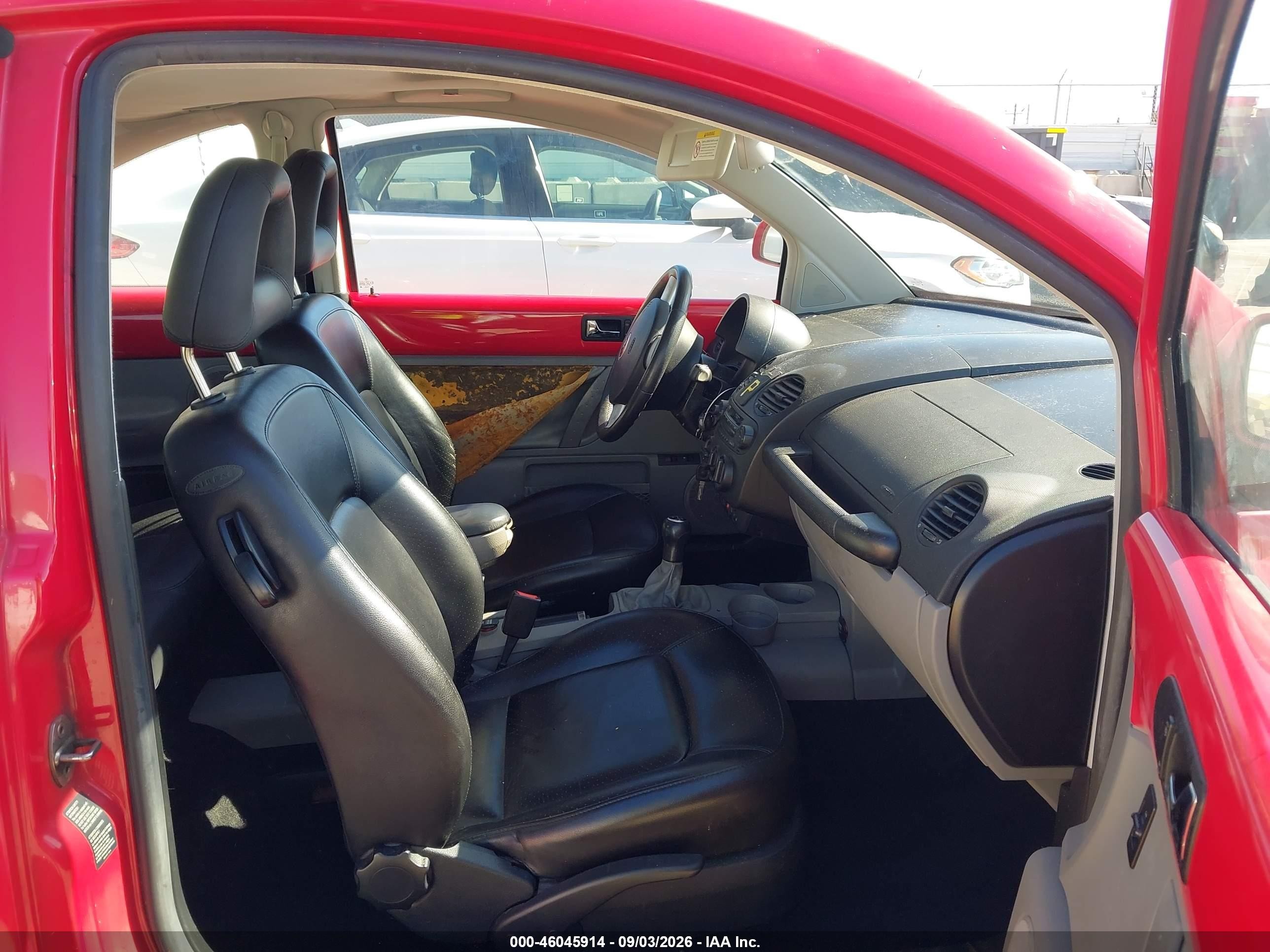 2000 Volkswagen New Beetle Glx Red vin: 3VWDD21C1YM490772